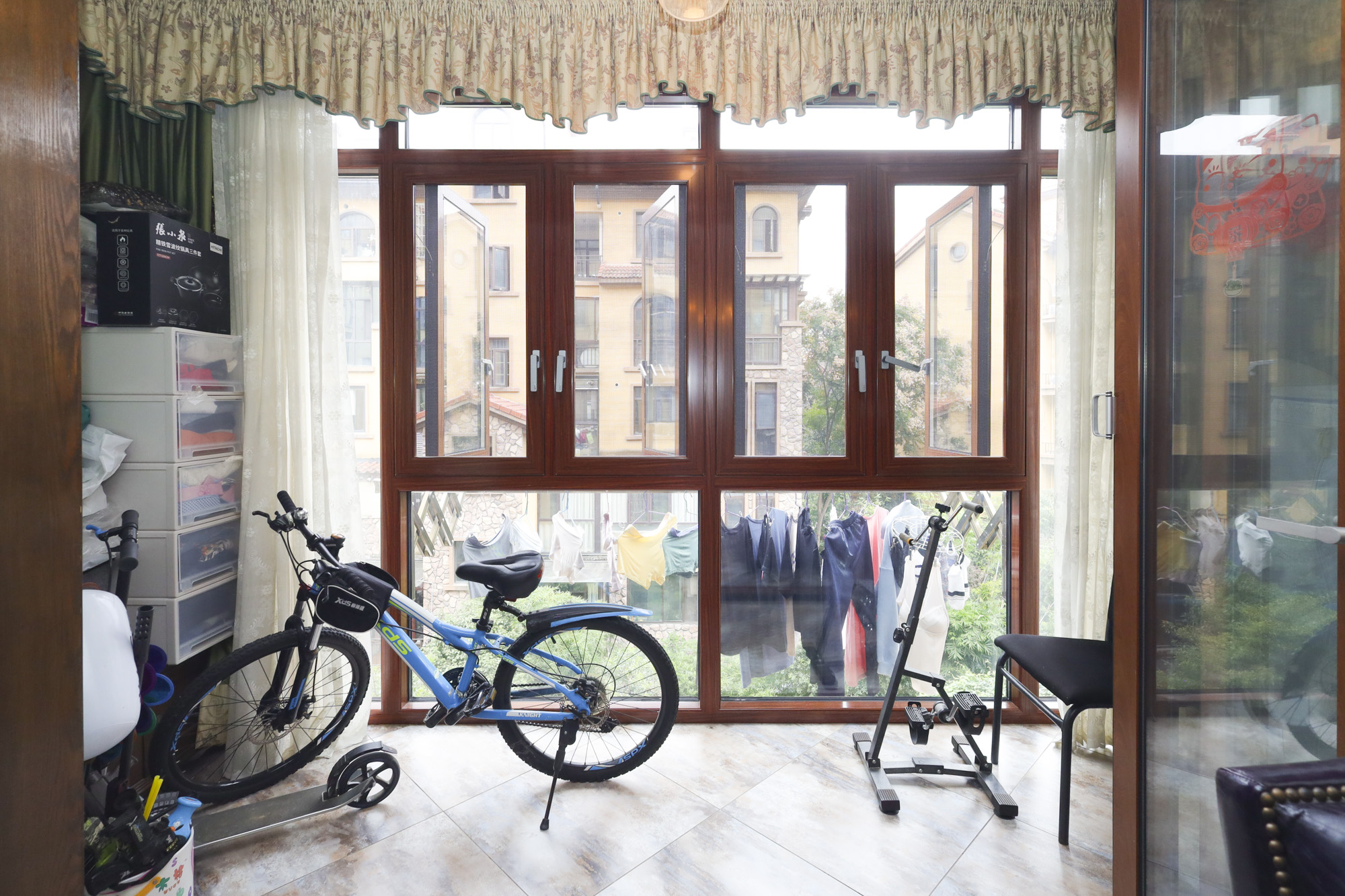 幸福考拉 4室2厅2卫 142.0万 幸福考拉 4室2厅2卫 142.0万阳台