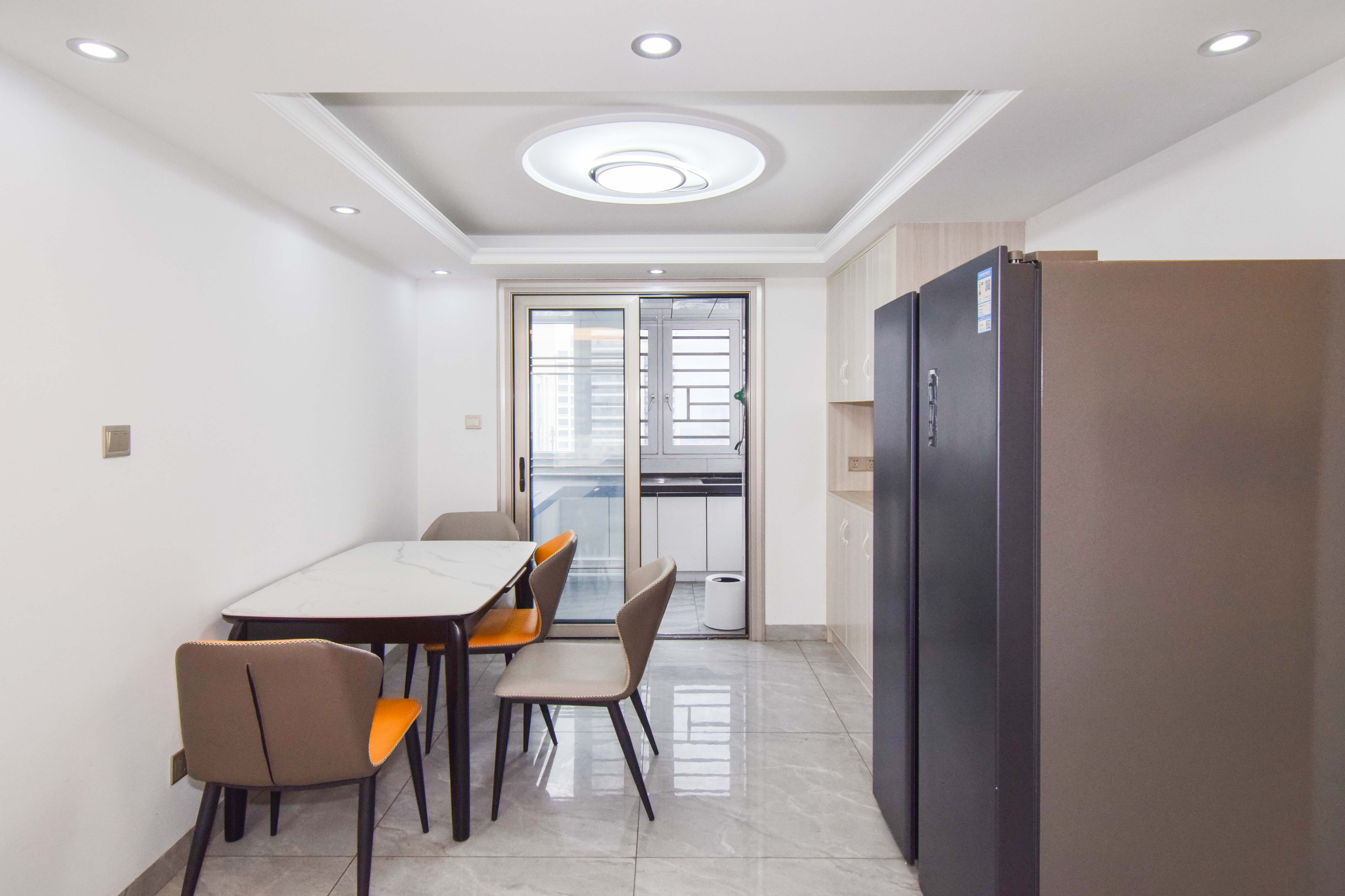 澳海澜庭 3室2厅2卫 85.0万 澳海澜庭 3室2厅2卫 85.0万其他