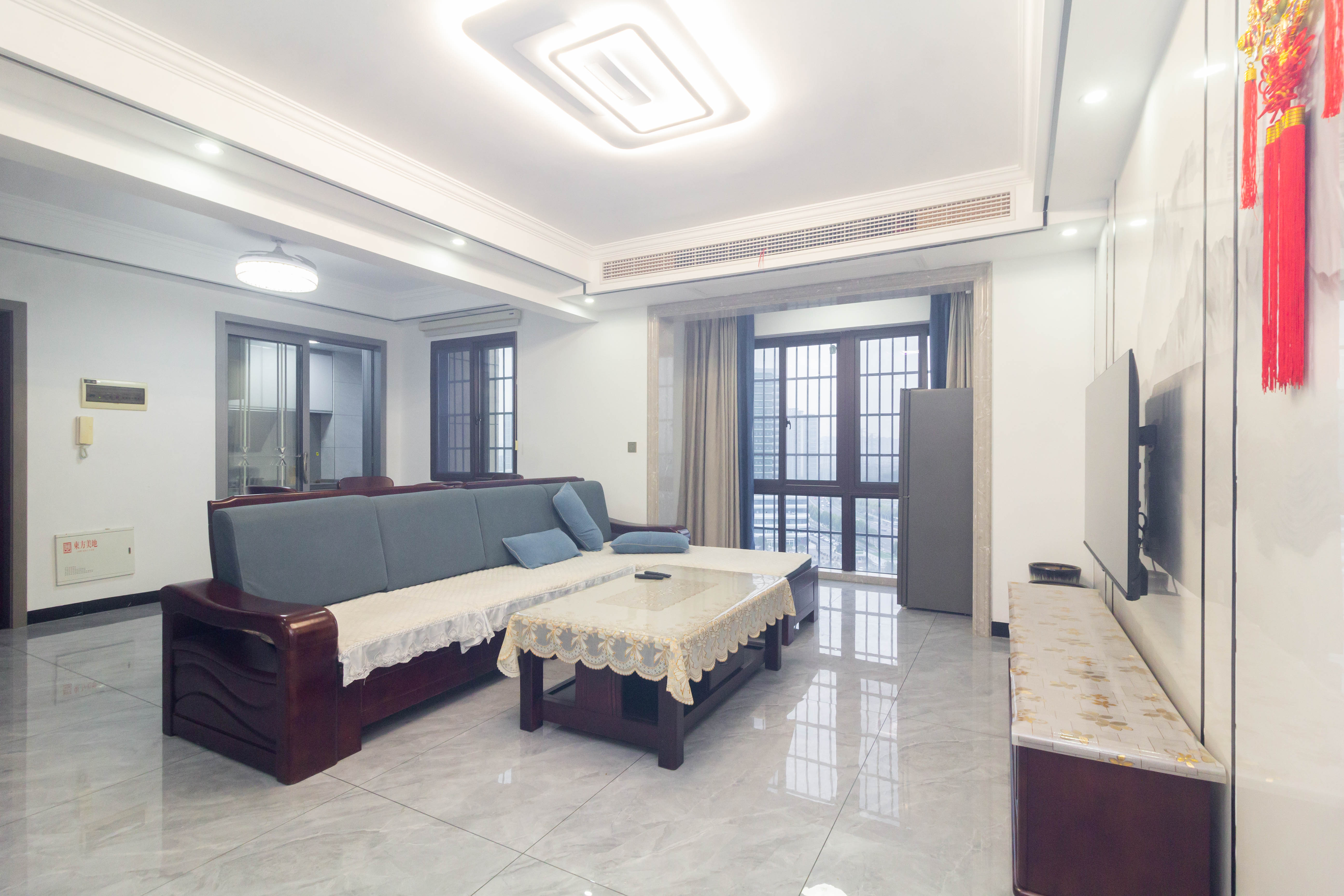 东方美地 4室2厅2卫 108.8万 东方美地 4室2厅2卫 108.8万客厅