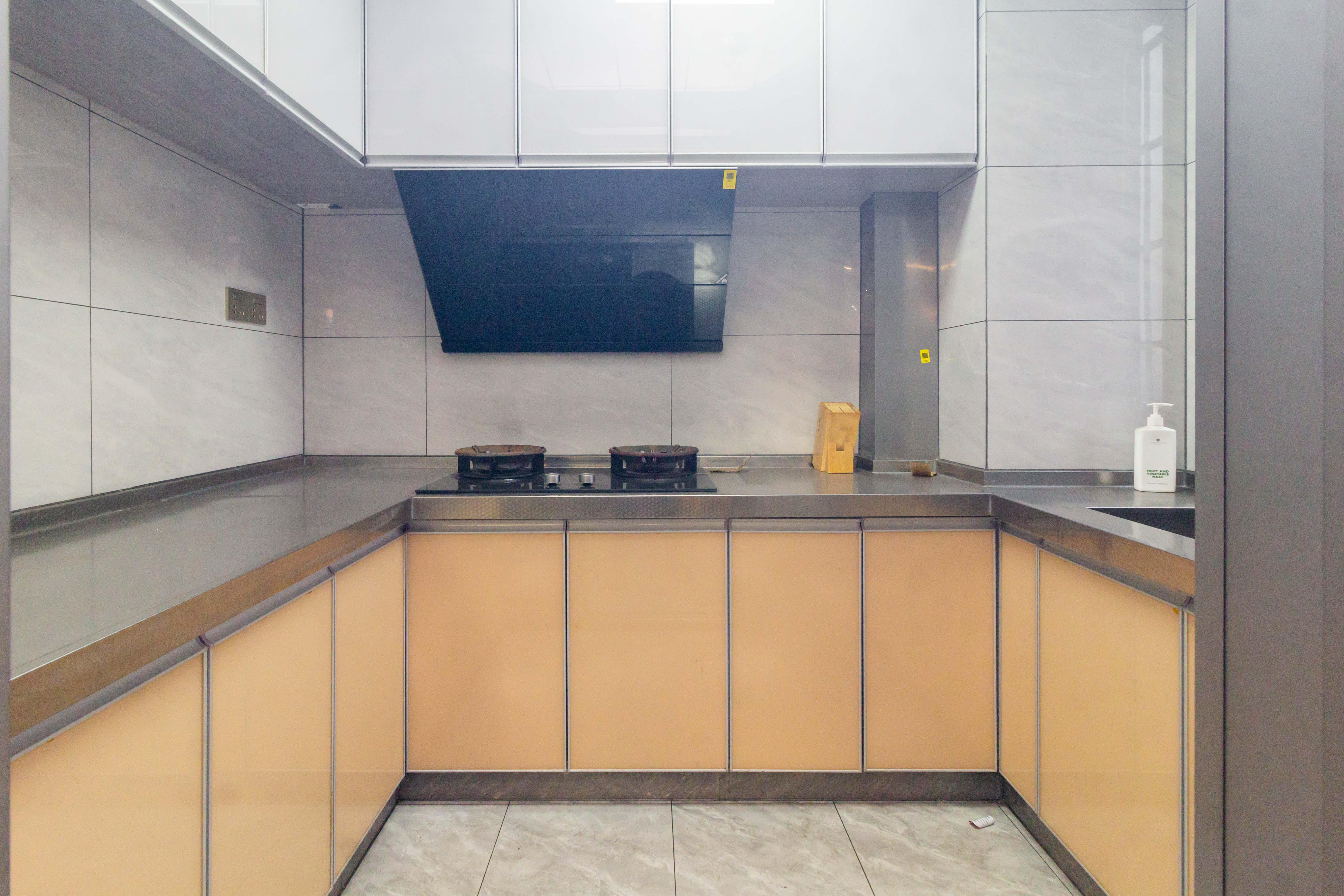 东方美地 4室2厅2卫 108.8万 东方美地 4室2厅2卫 108.8万厨房