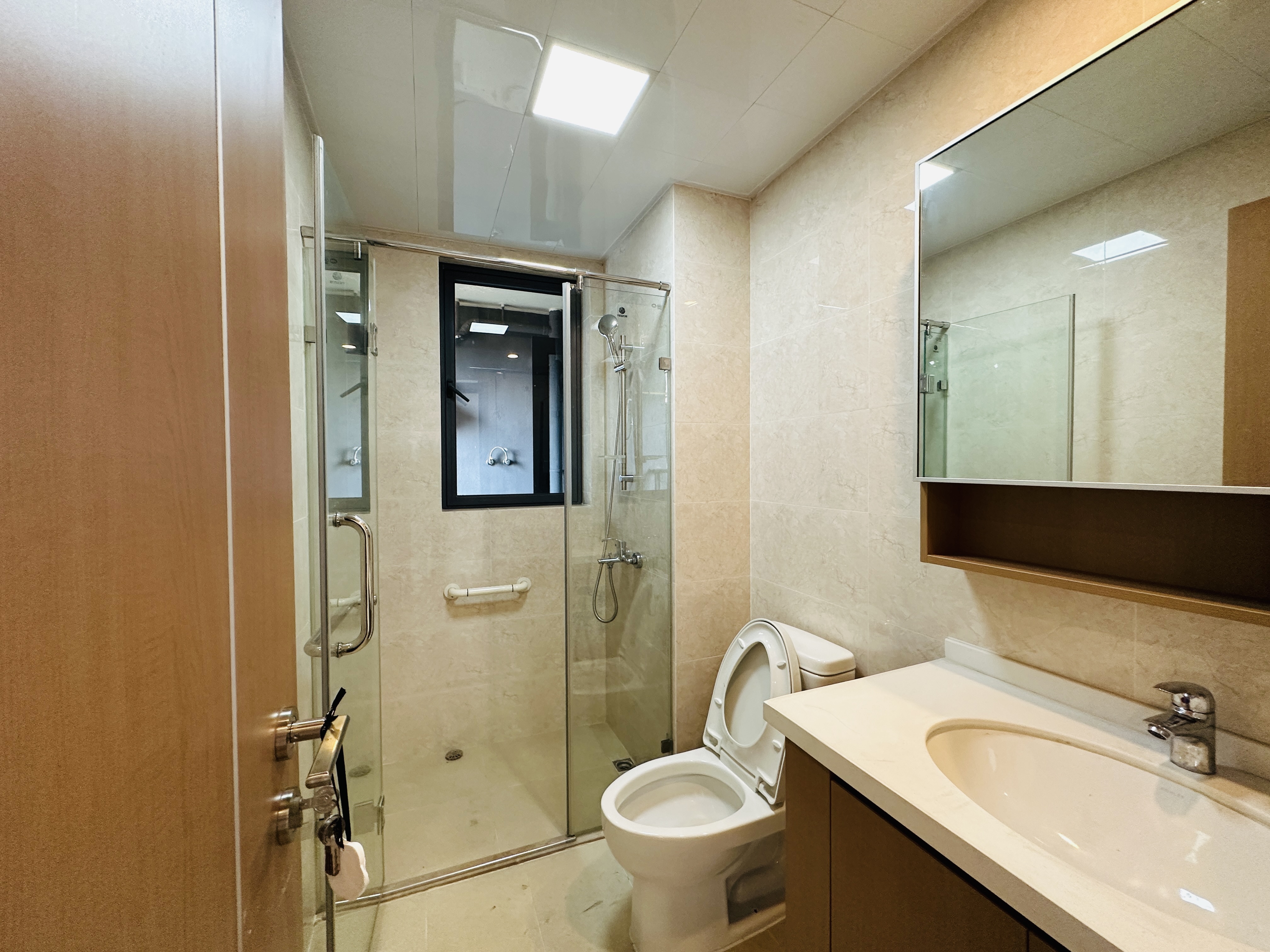 保利中央海岸四期(淳境、淳域)  3室2厅2卫    199.0万 保利中央海岸四期(淳境、淳域)  3室2厅2卫    199.0万卫生间