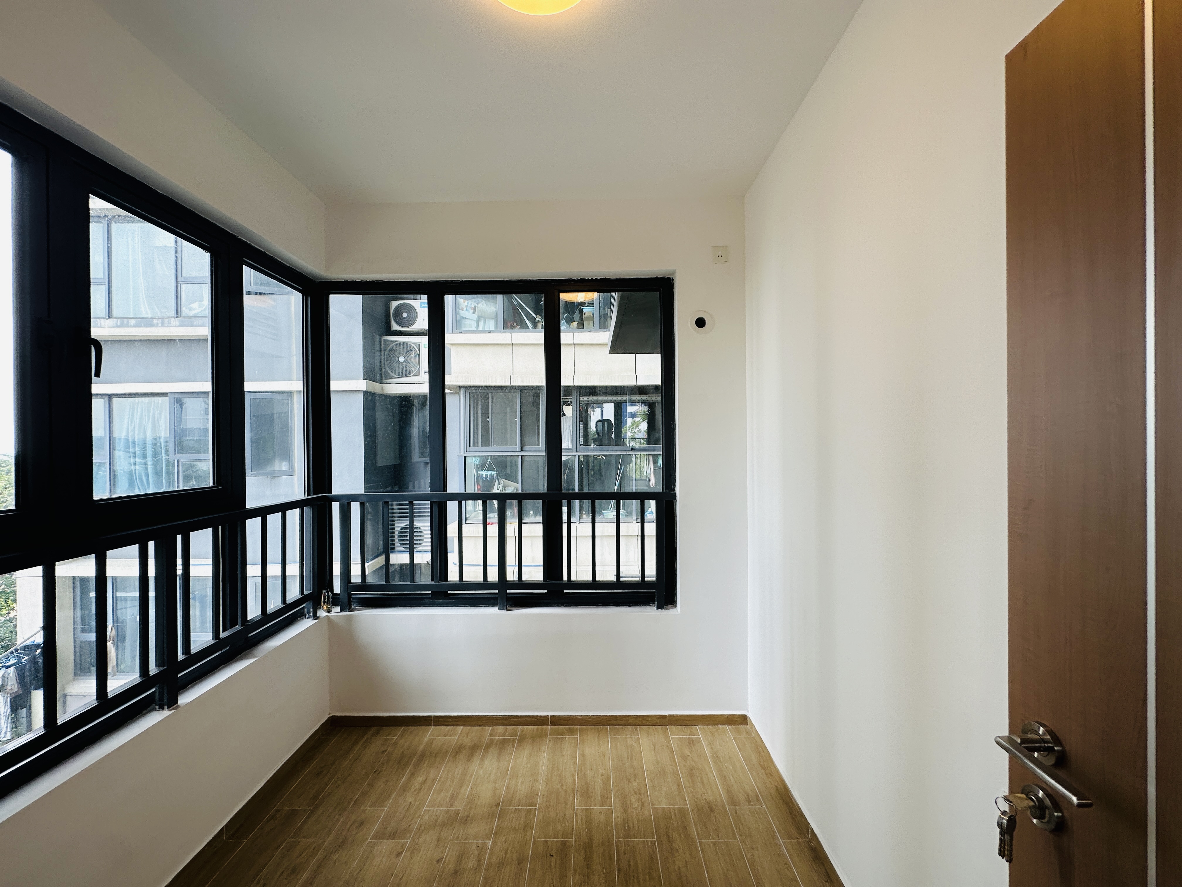 保利中央海岸四期(淳境、淳域)  3室2厅2卫    199.0万 保利中央海岸四期(淳境、淳域)  3室2厅2卫    199.0万卧室