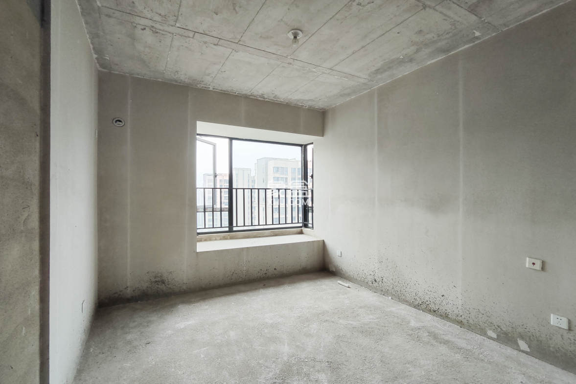 长房东旭国际 3室2厅1卫 114.0万 长房东旭国际 3室2厅1卫 114.0万卧室