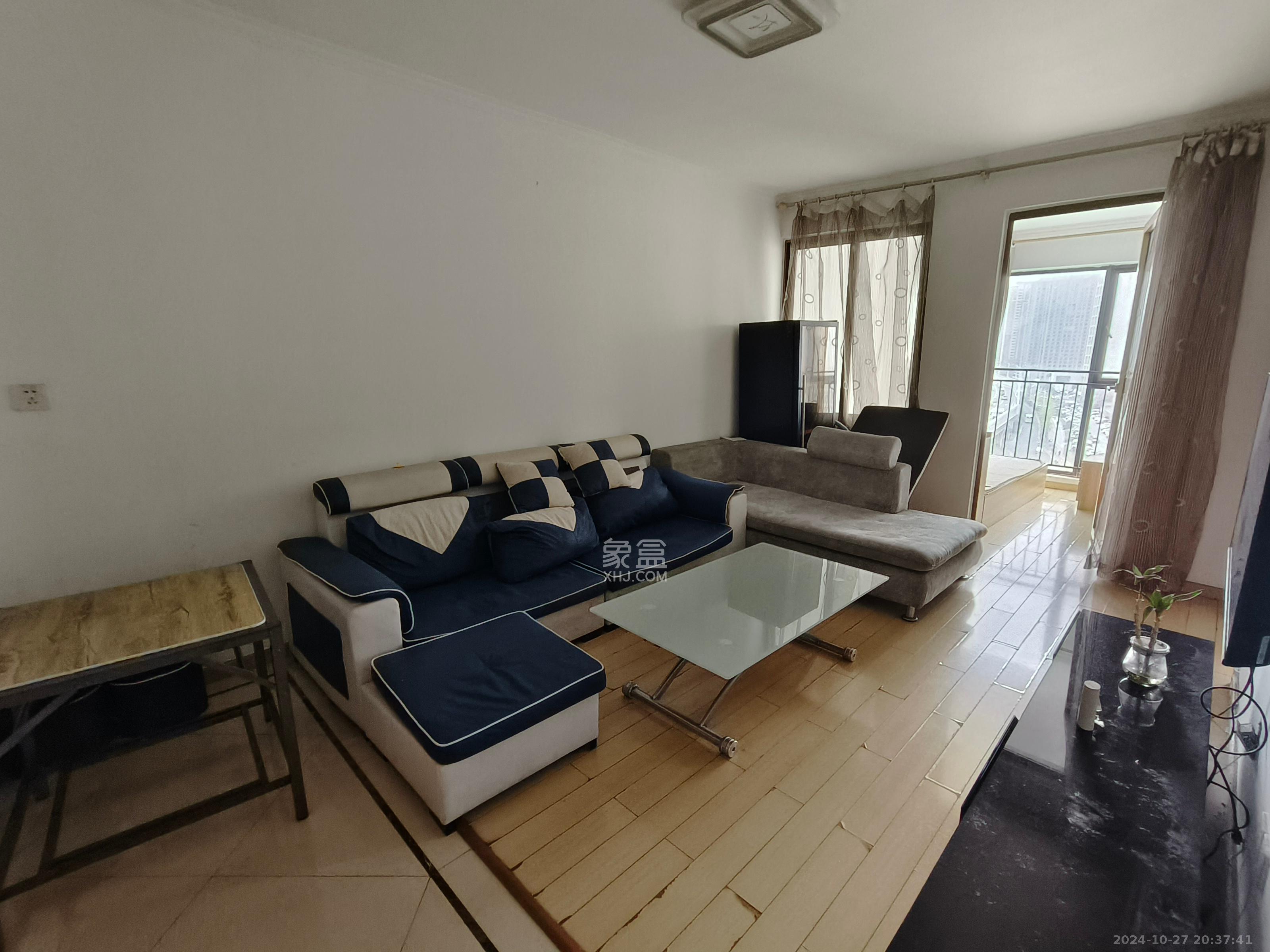 大桥一,二区 1室2厅1卫 1500.0元/月 大桥一,二区 1室2厅1卫 1500.0元/月室内图