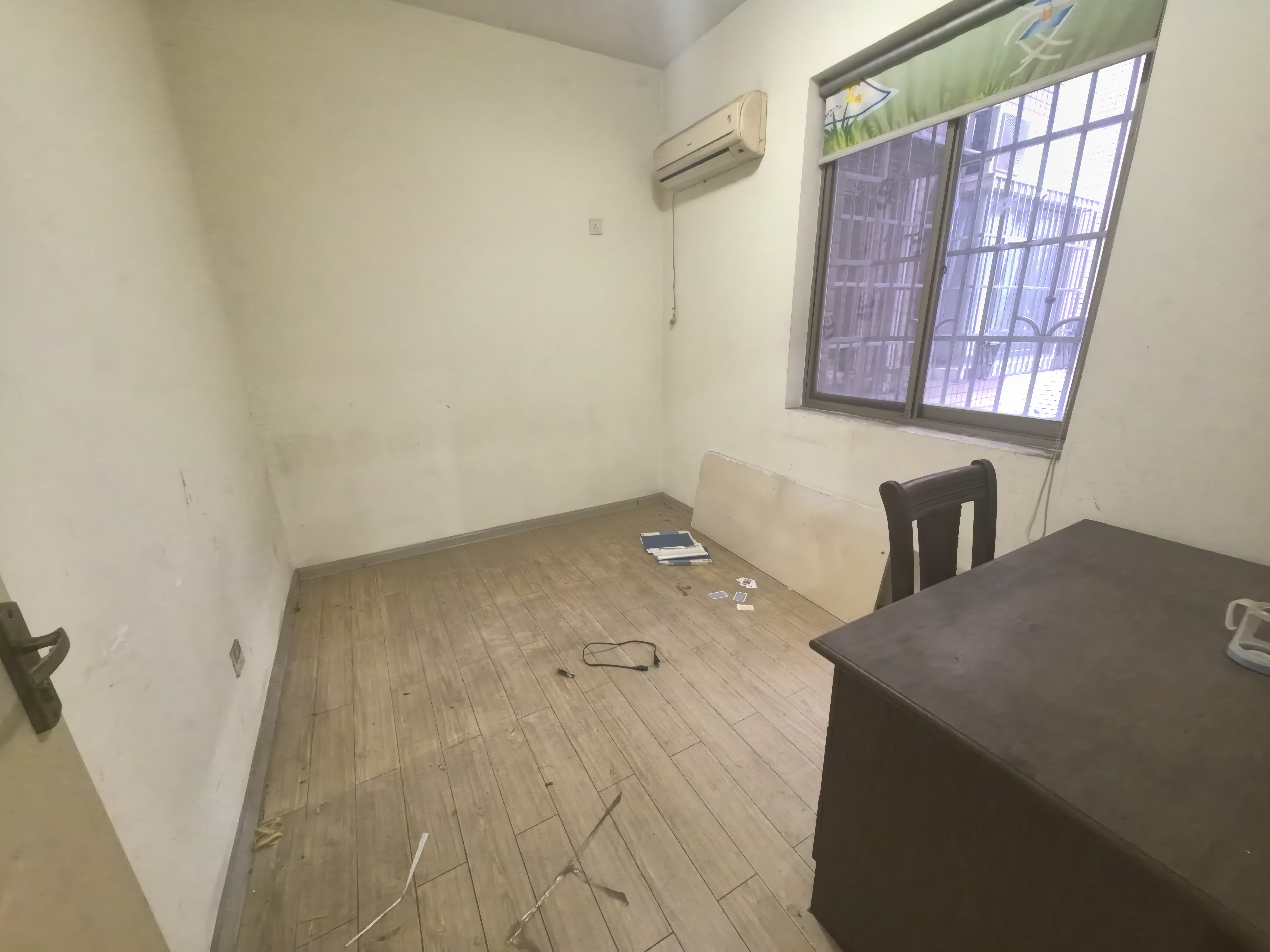 玉兰小区(建设一村)  3室2厅1卫    29.8万 玉兰小区(建设一村)  3室2厅1卫    29.8万室内图