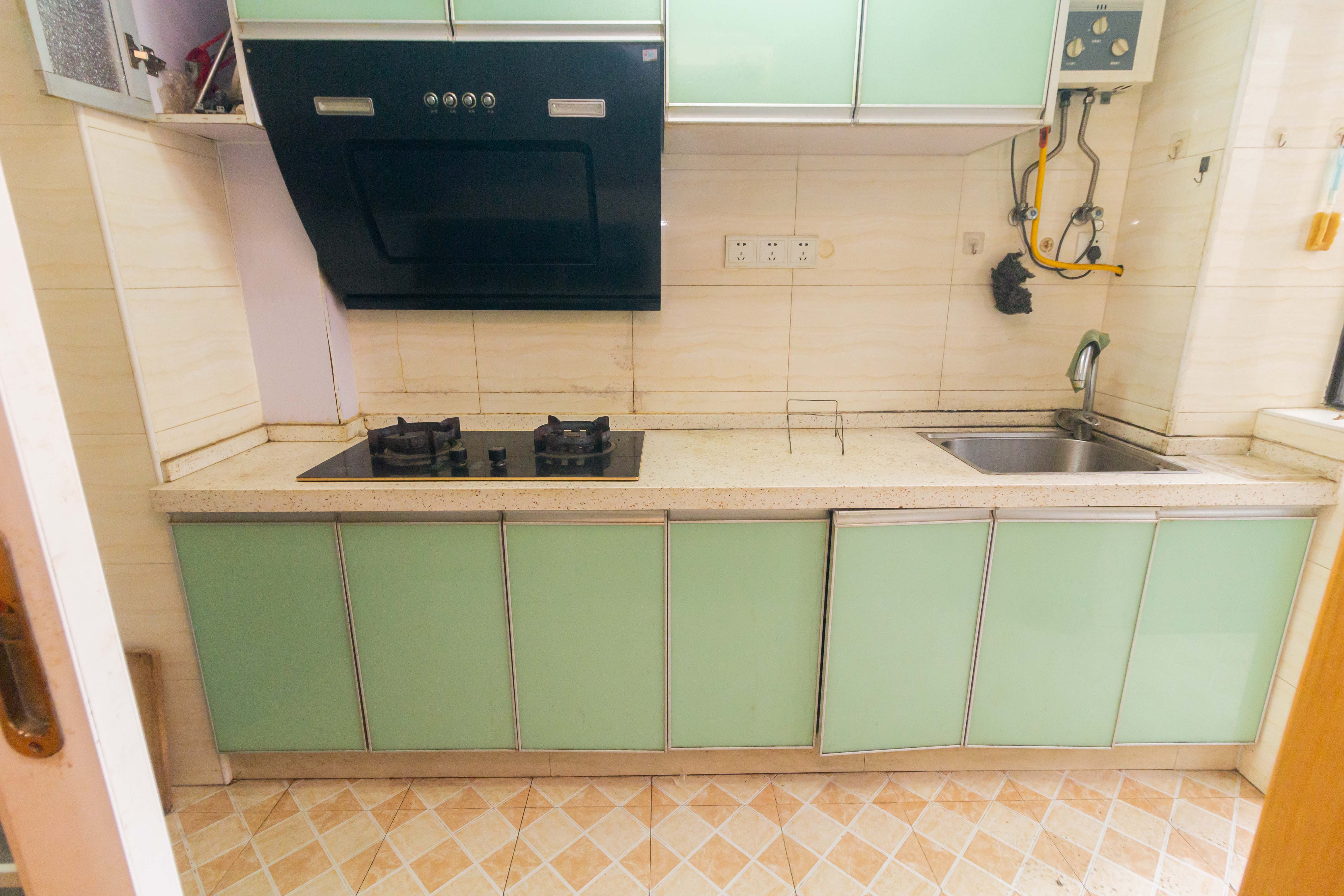 中国铁建国际城一期 1室1厅1卫 26.5万 中国铁建国际城一期 1室1厅1卫 26.5万厨房