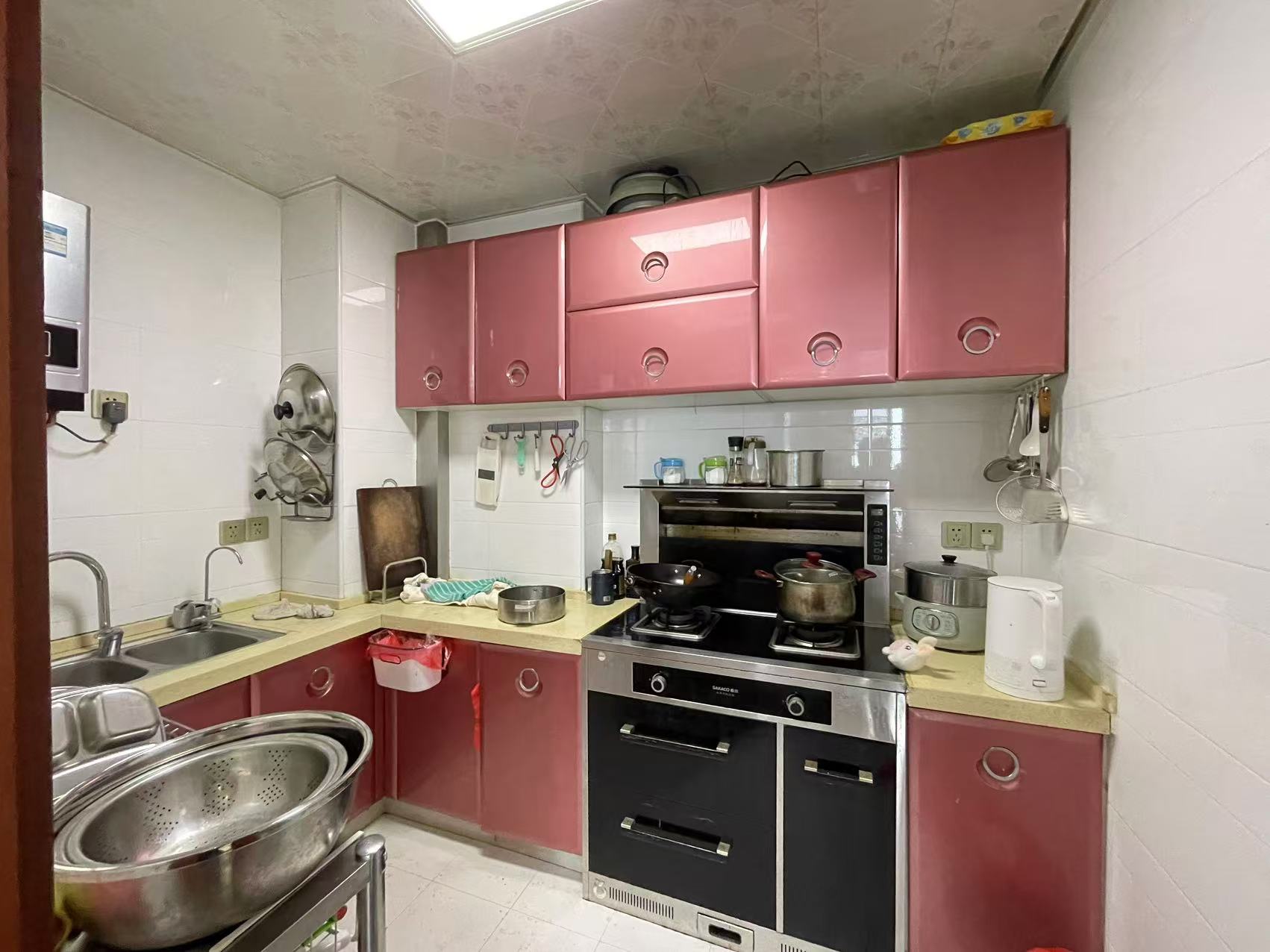 泰山公馆 3室2厅2卫 68.0万 泰山公馆 3室2厅2卫 68.0万室内图