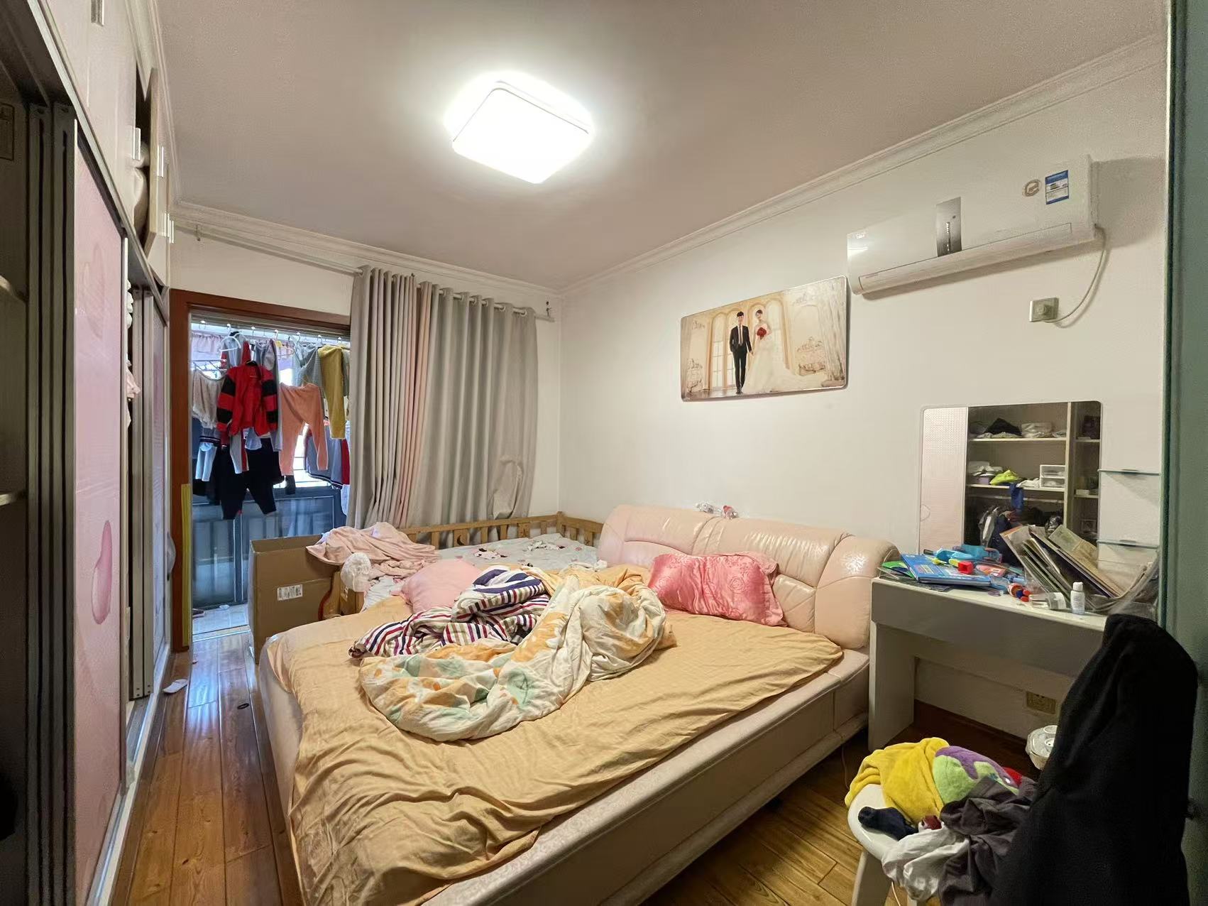 泰山公馆 3室2厅2卫 68.0万 泰山公馆 3室2厅2卫 68.0万室内图