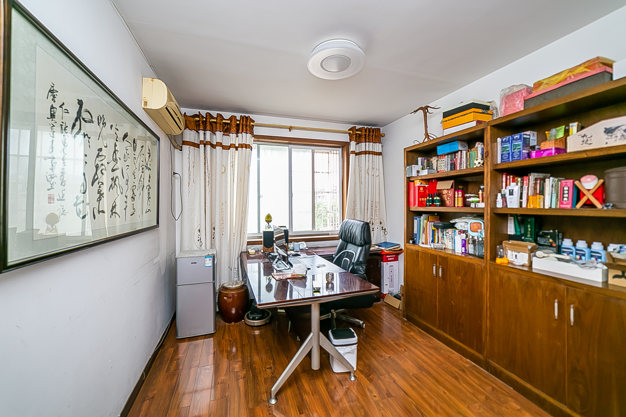 富绿新村 6室2厅3卫 65.0万 富绿新村 6室2厅3卫 65.0万卧室