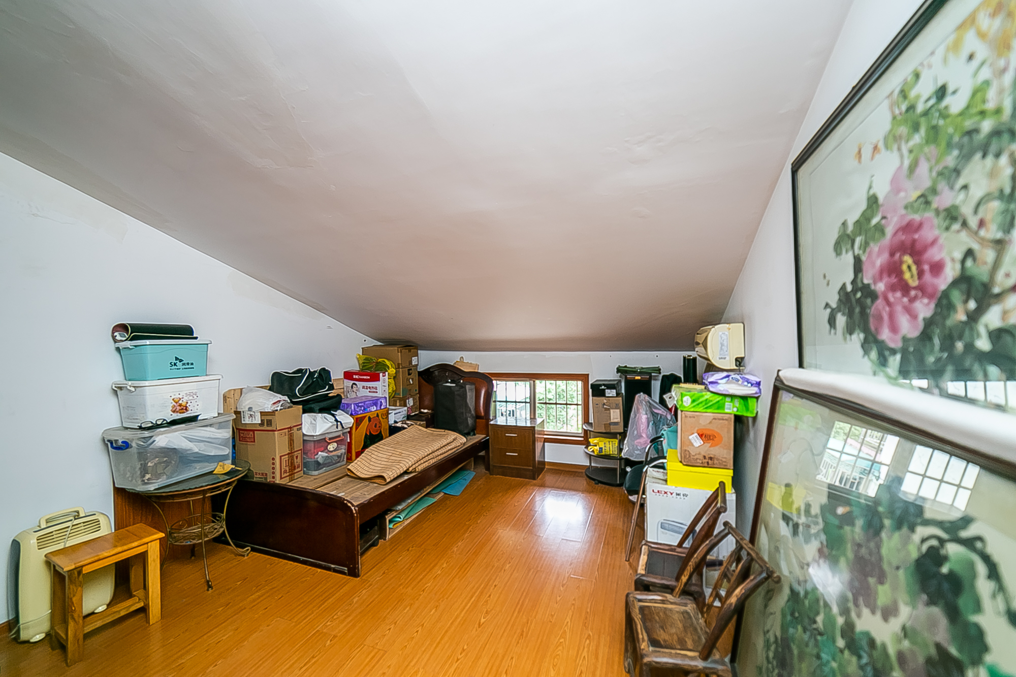 富绿新村 6室2厅3卫 65.0万 富绿新村 6室2厅3卫 65.0万卧室