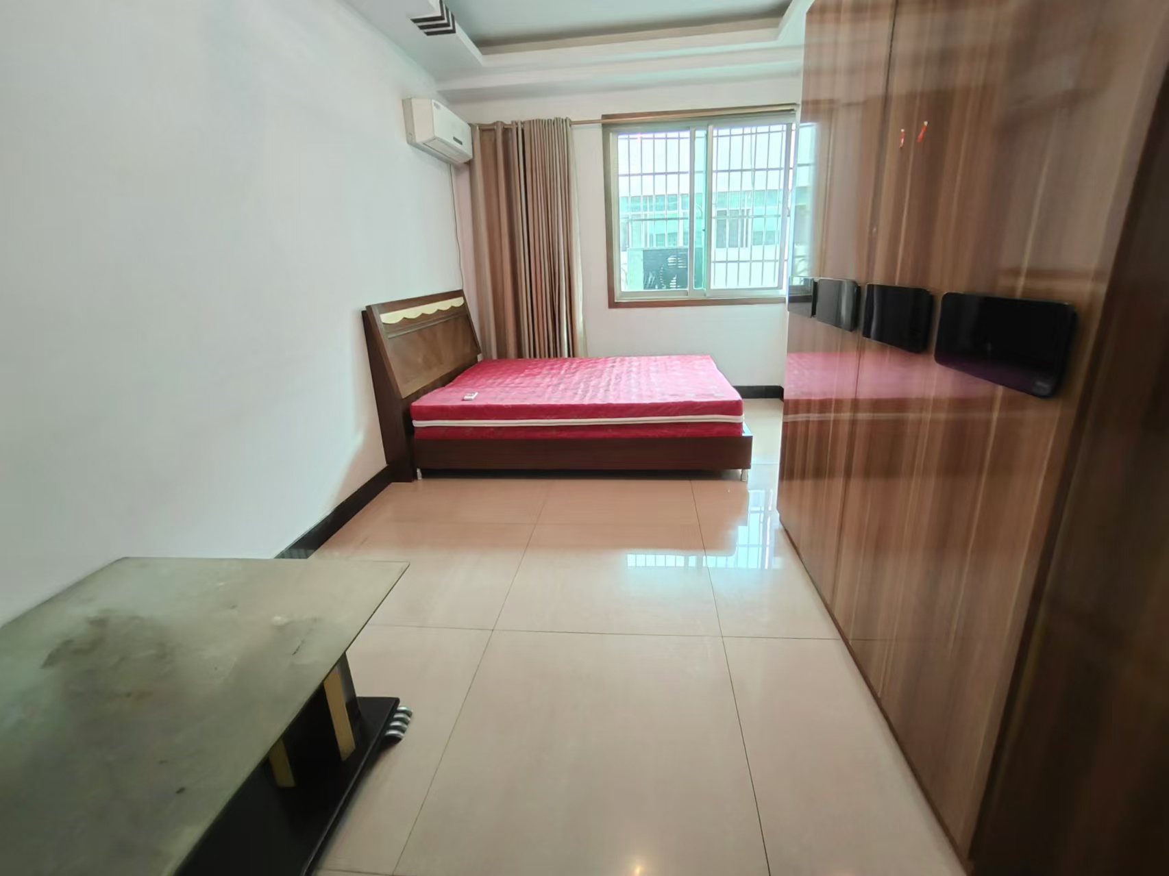 泰苑小区 2室1厅1卫 26.0万 泰苑小区 2室1厅1卫 26.0万室内图