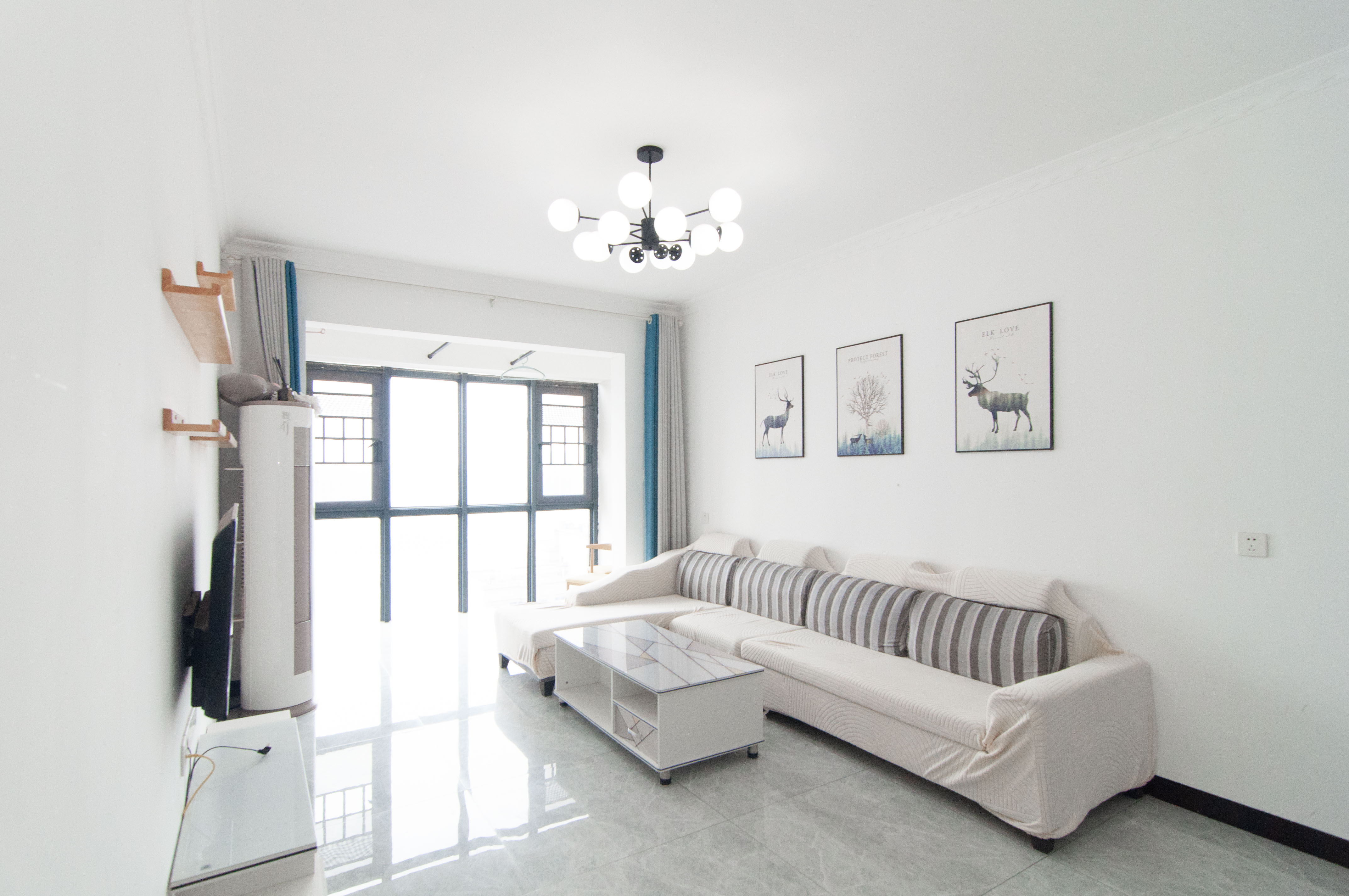 中建梅溪湖中心  3室2厅2卫    138.0万 中建梅溪湖中心  3室2厅2卫    138.0万客厅