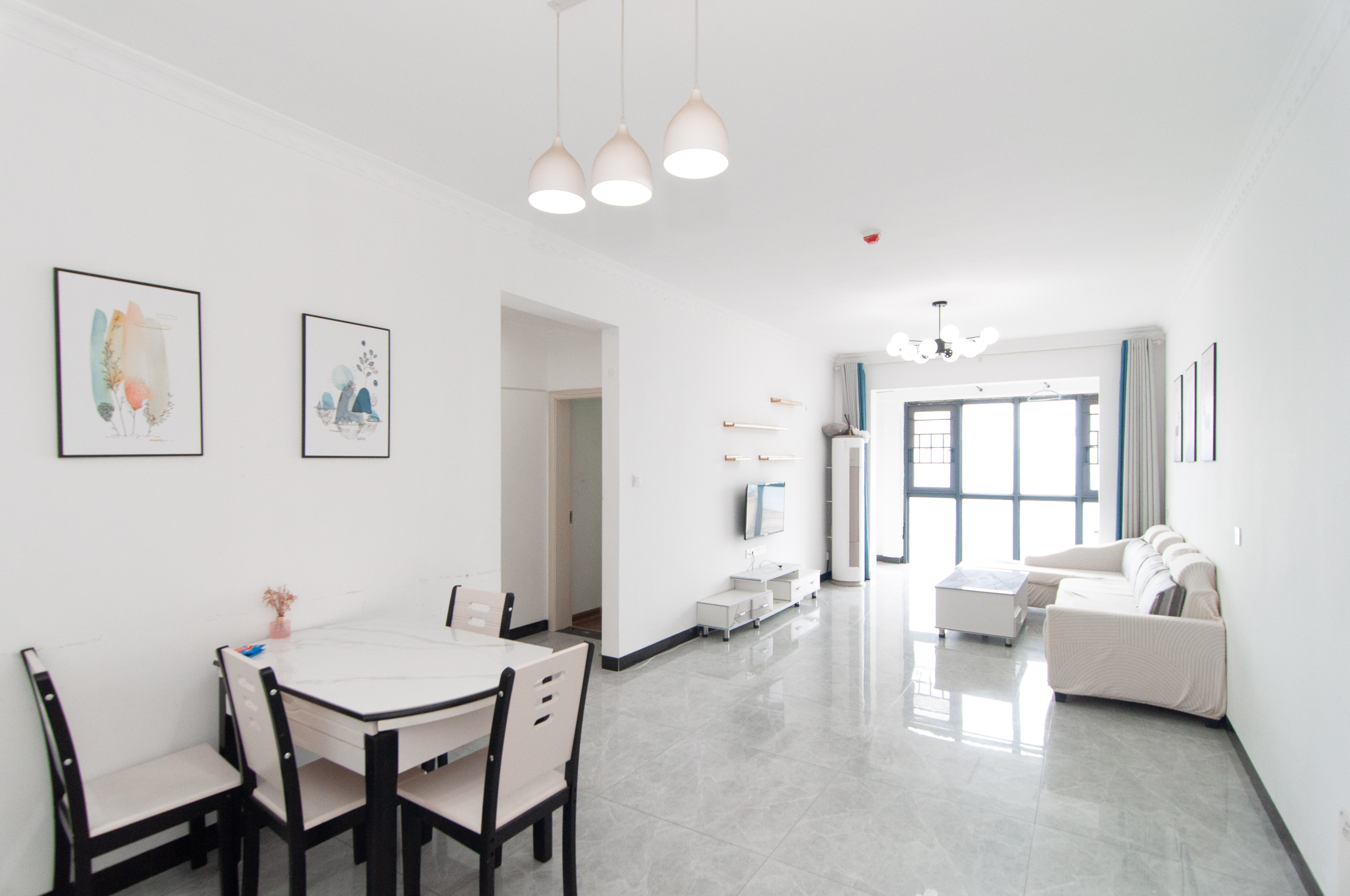 中建梅溪湖中心  3室2厅2卫    138.0万 中建梅溪湖中心  3室2厅2卫    138.0万客厅