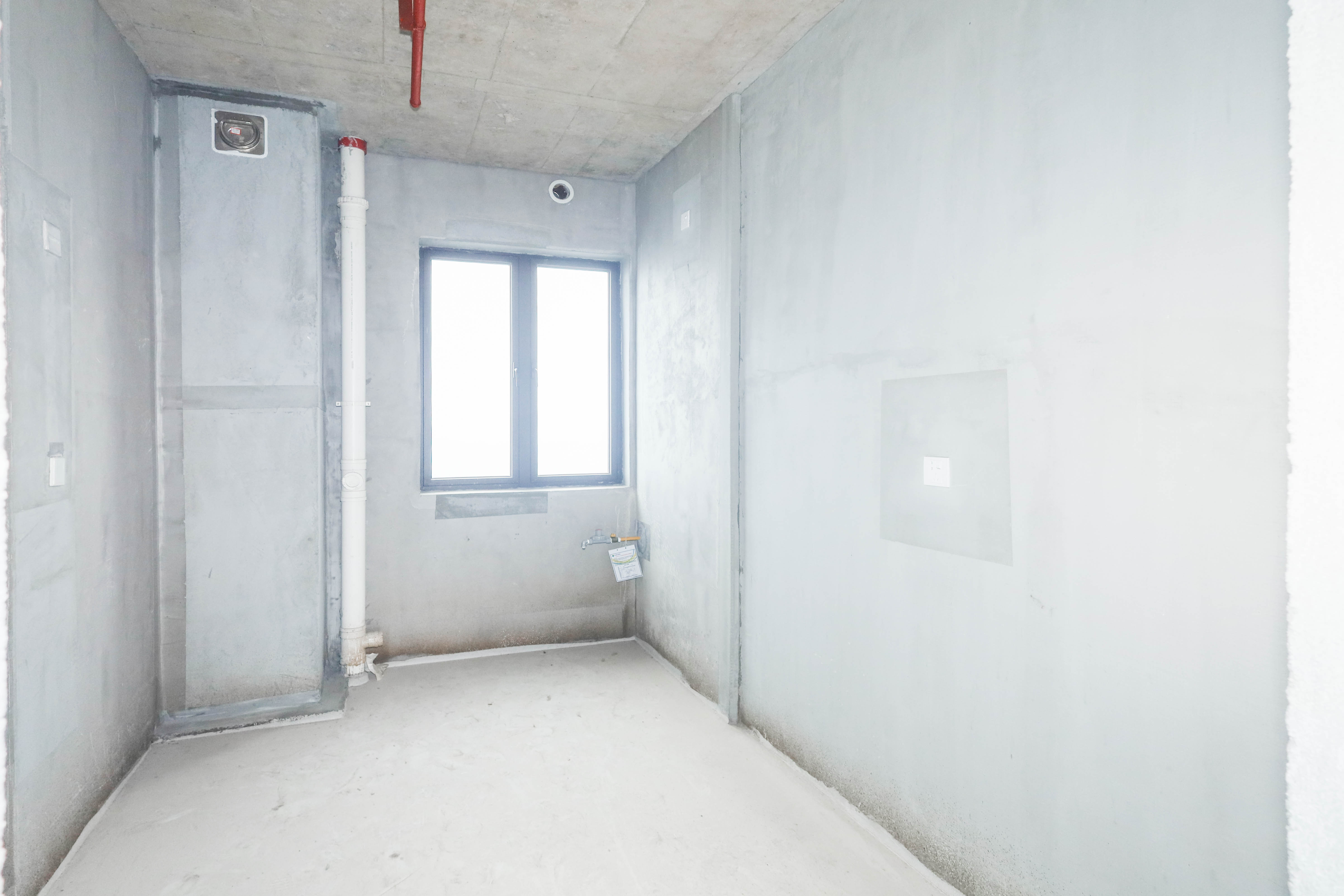 建发央著  4室2厅2卫   276.00万厨房