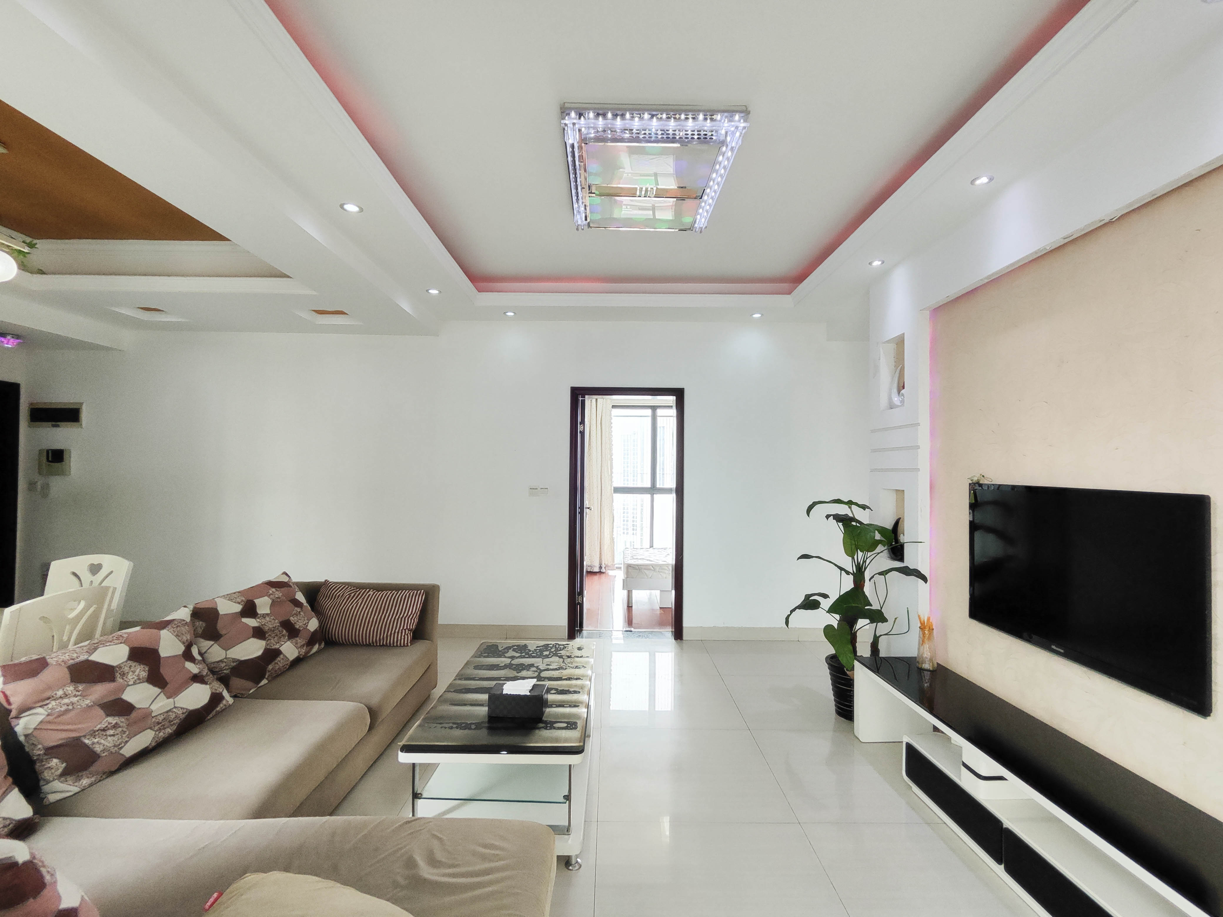 城南故事家园  3室1厅1卫    84.3万 城南故事家园  3室1厅1卫    84.3万