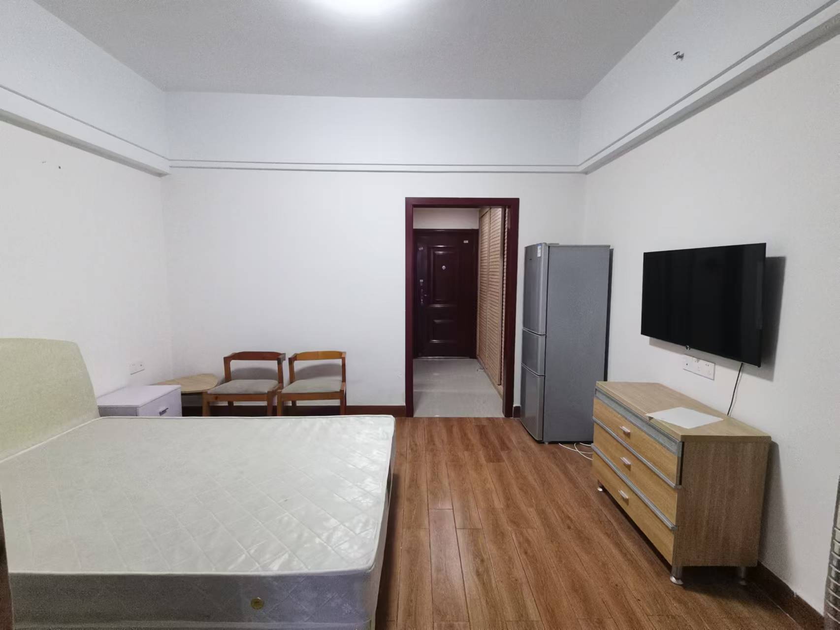 湘江名都 1室1厅1卫 32.0万 湘江名都 1室1厅1卫 32.0万室内图