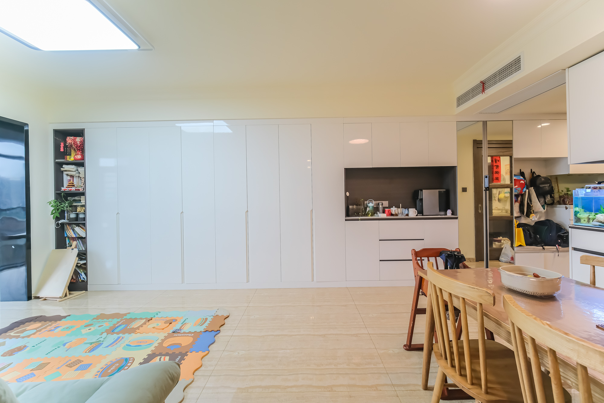 碧桂园翘楚棠 3室2厅1卫 95.0万 碧桂园翘楚棠 3室2厅1卫 95.0万客厅