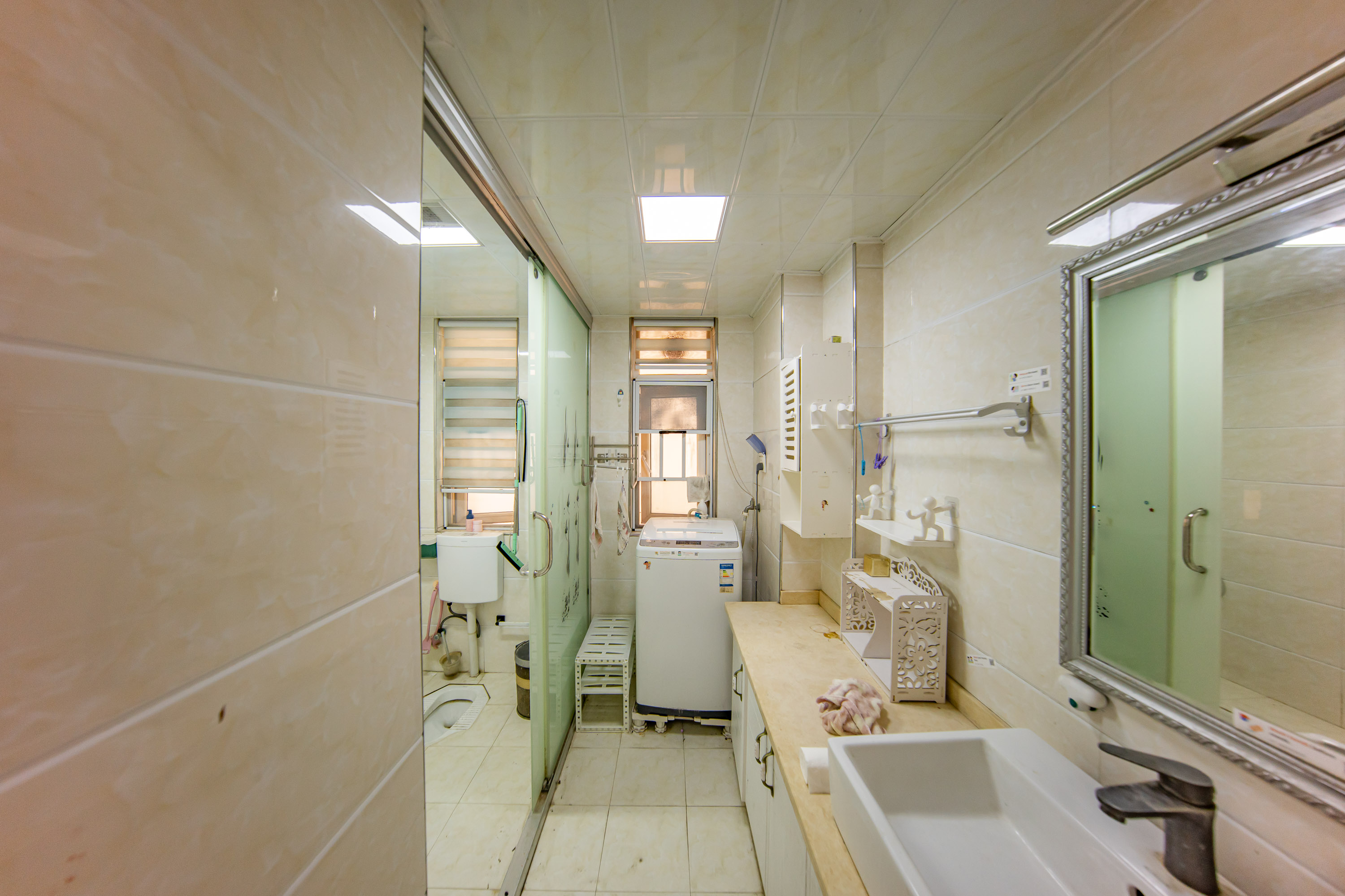 米兰春天  3室2厅1卫    55.0万 米兰春天  3室2厅1卫    55.0万卫生间