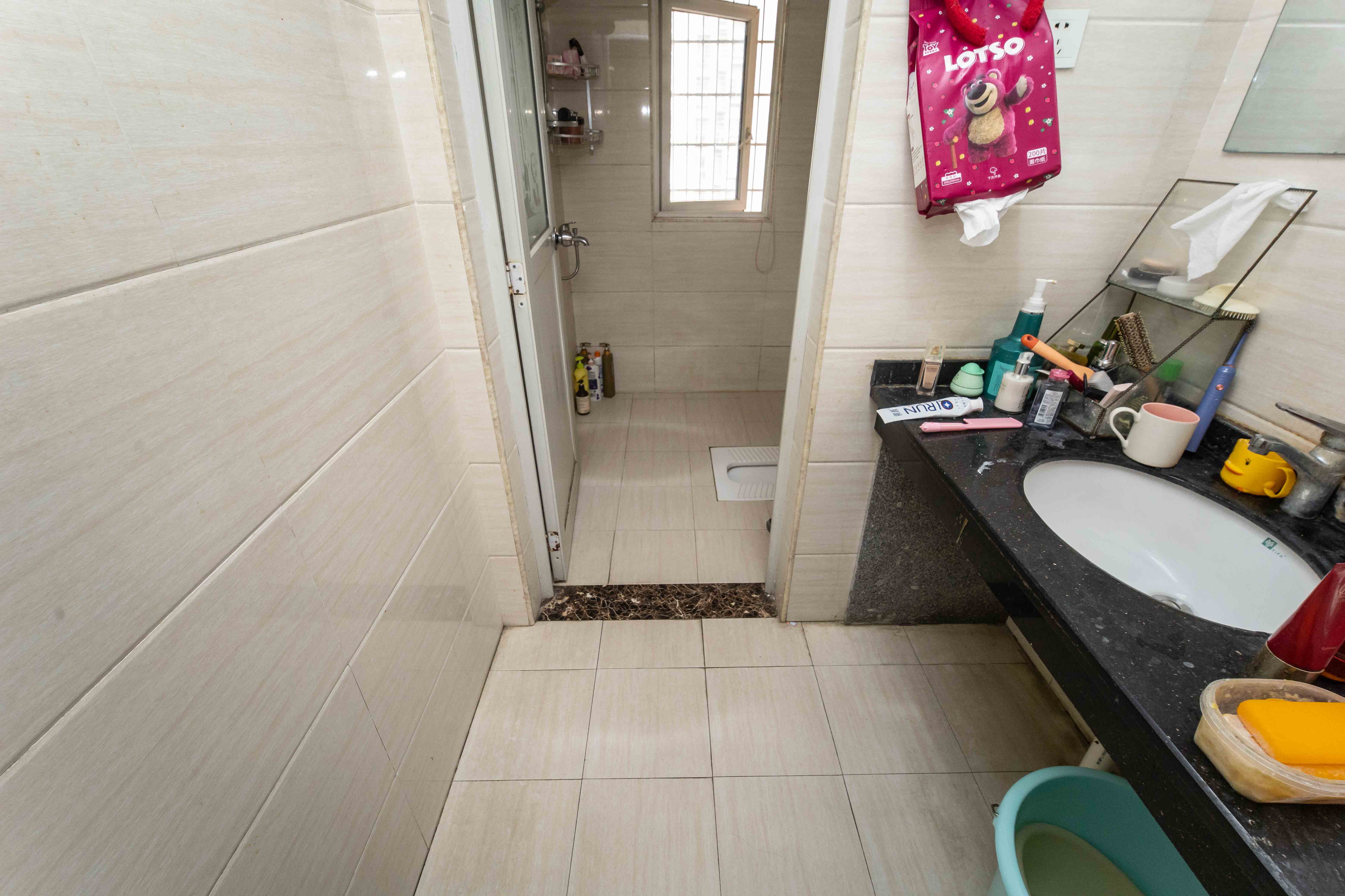 上河国际C区 3室2厅2卫 102.0万 上河国际C区 3室2厅2卫 102.0万卫生间