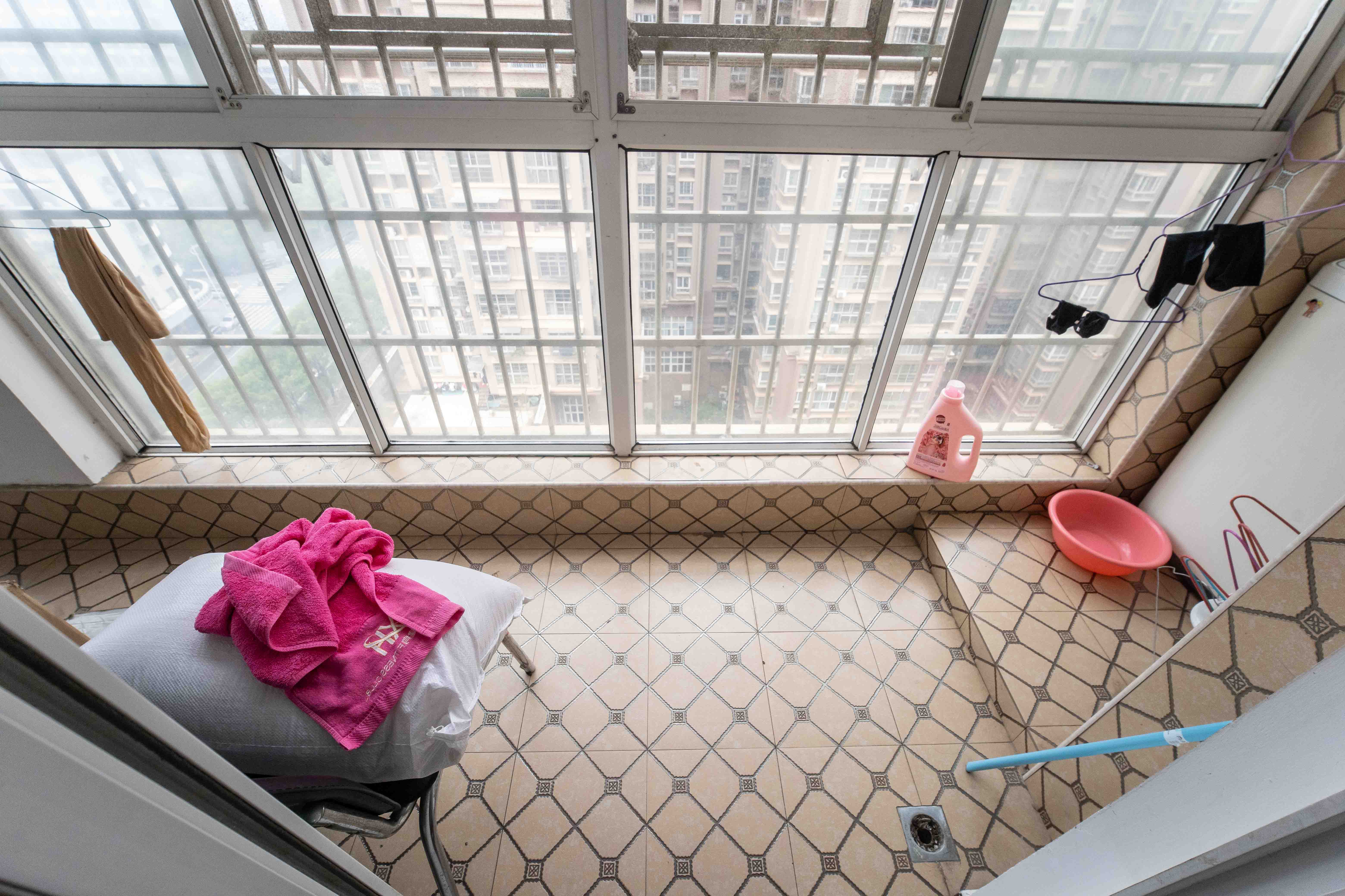 上河国际C区 3室2厅2卫 102.0万 上河国际C区 3室2厅2卫 102.0万阳台