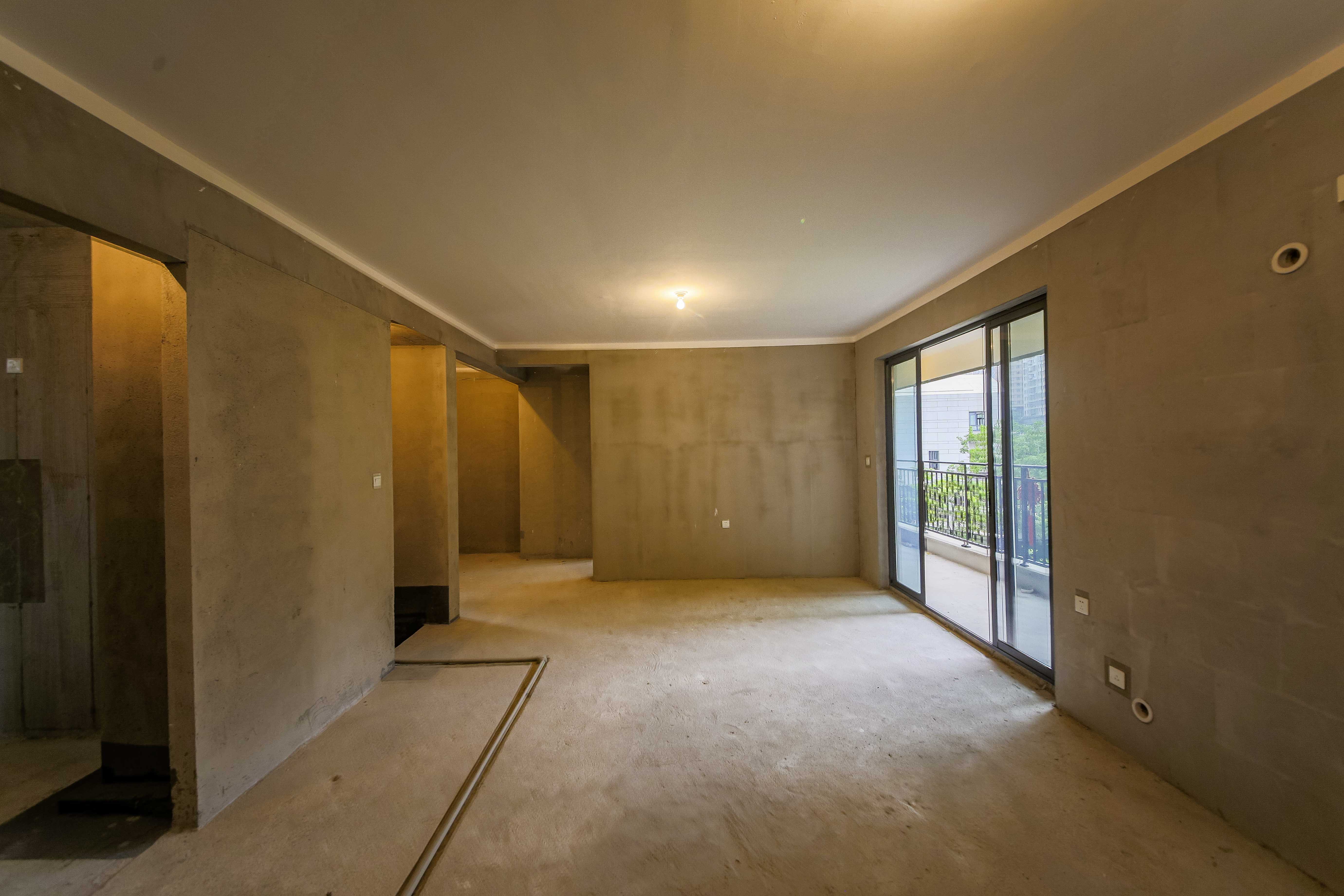 中建钰和城  3室2厅2卫   150.00万客厅