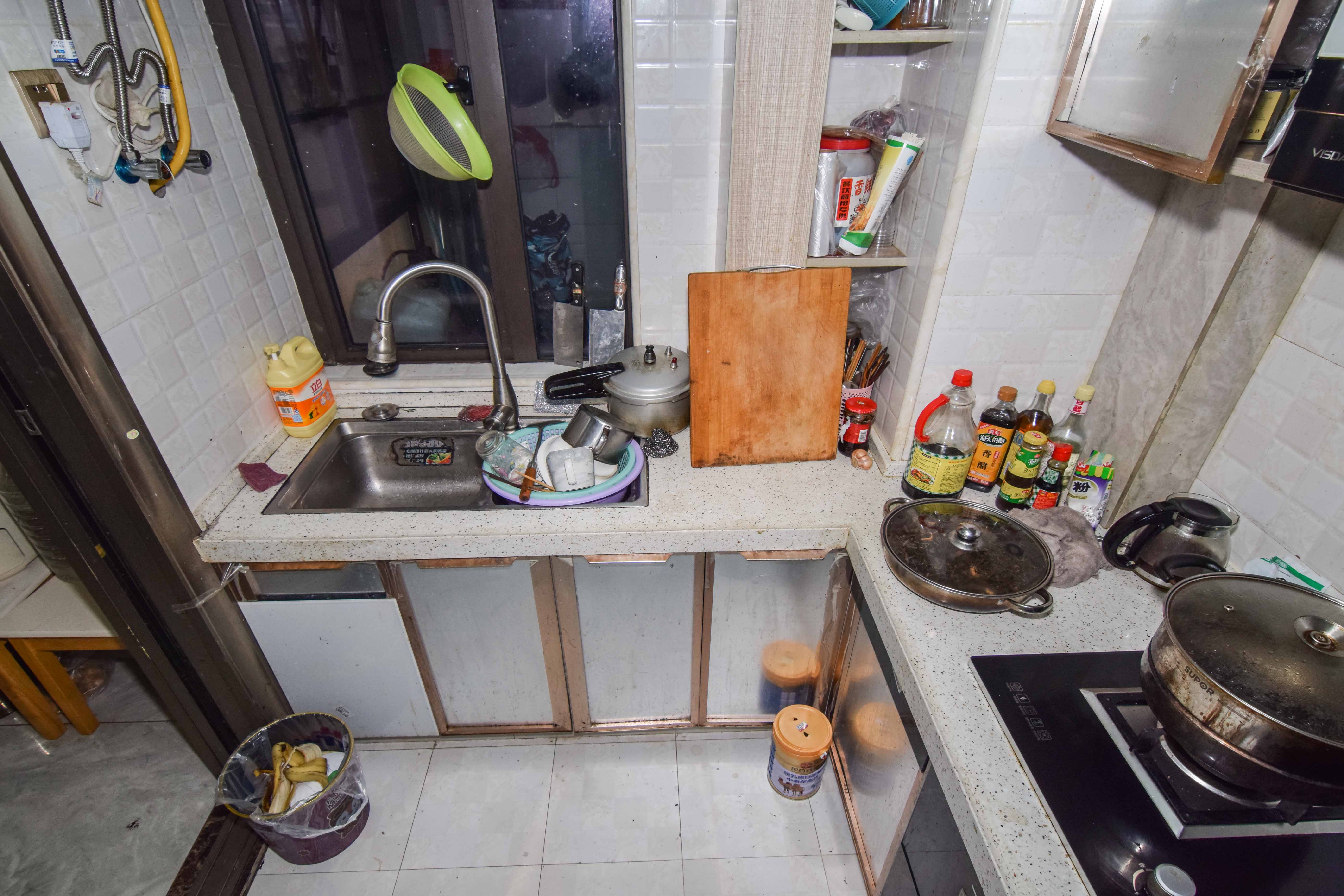 润和又一城 3室2厅2卫 77.8万 润和又一城 3室2厅2卫 77.8万厨房