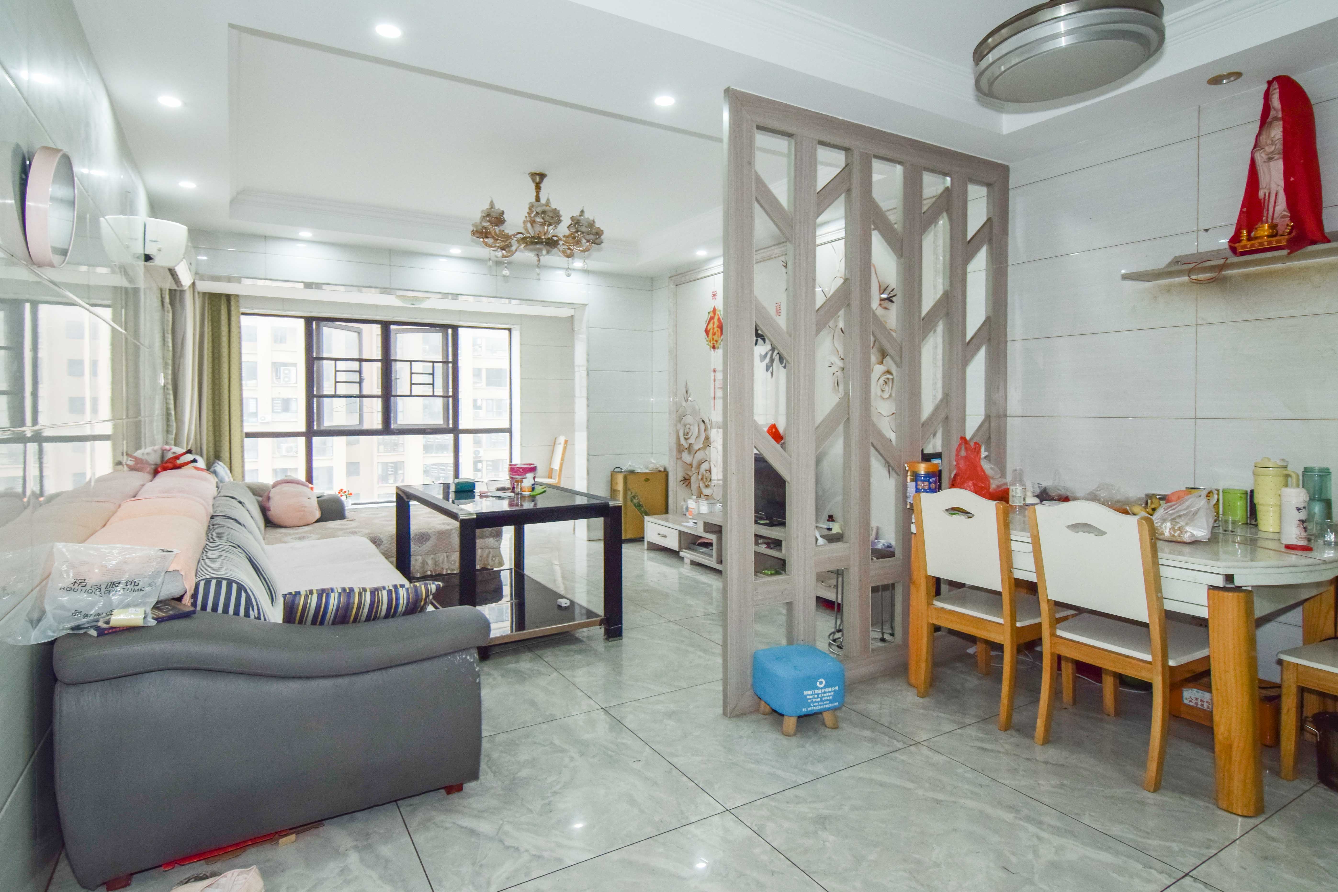 润和又一城 3室2厅2卫 77.8万 润和又一城 3室2厅2卫 77.8万其他