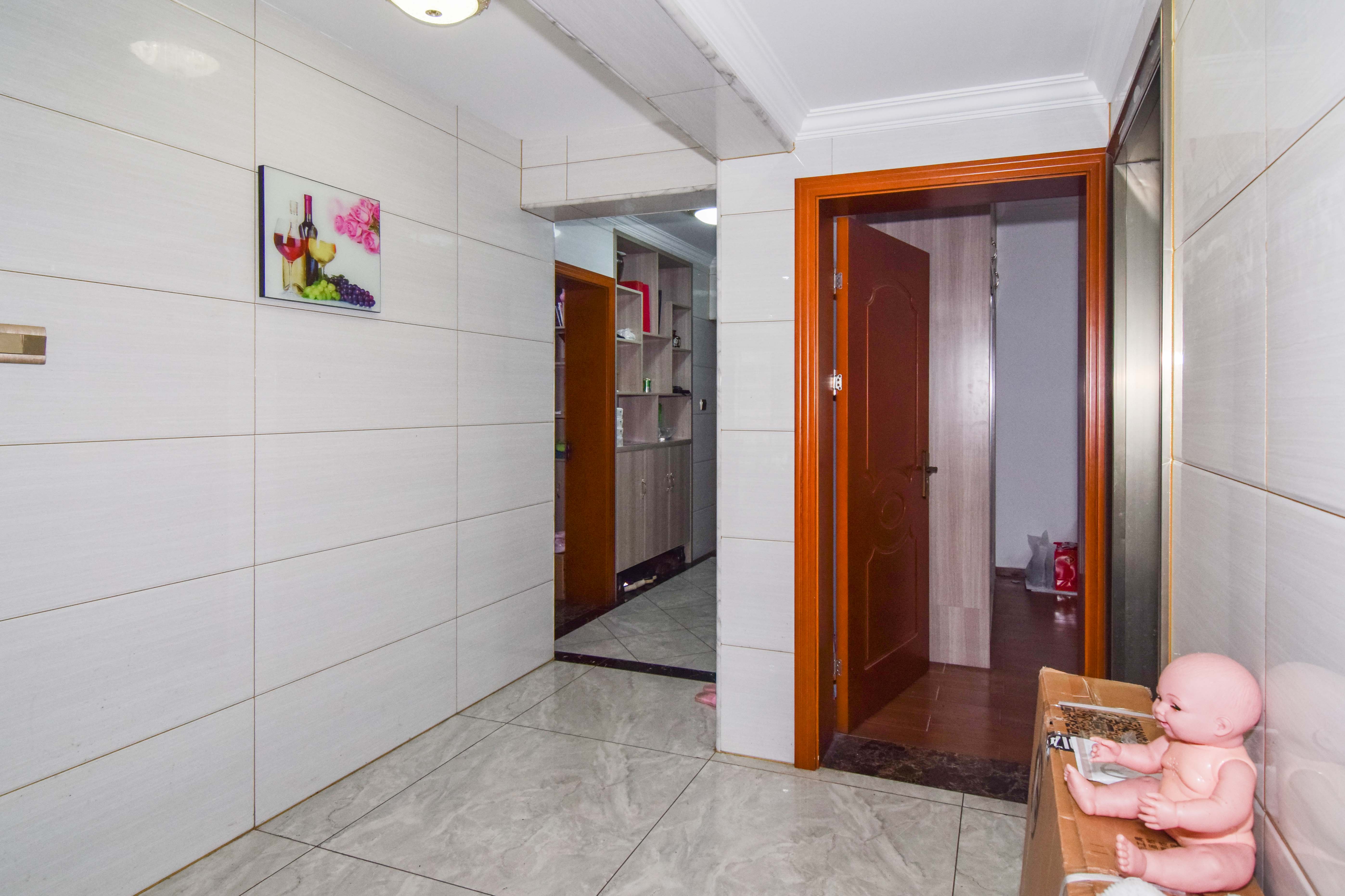 润和又一城 3室2厅2卫 77.8万 润和又一城 3室2厅2卫 77.8万其他