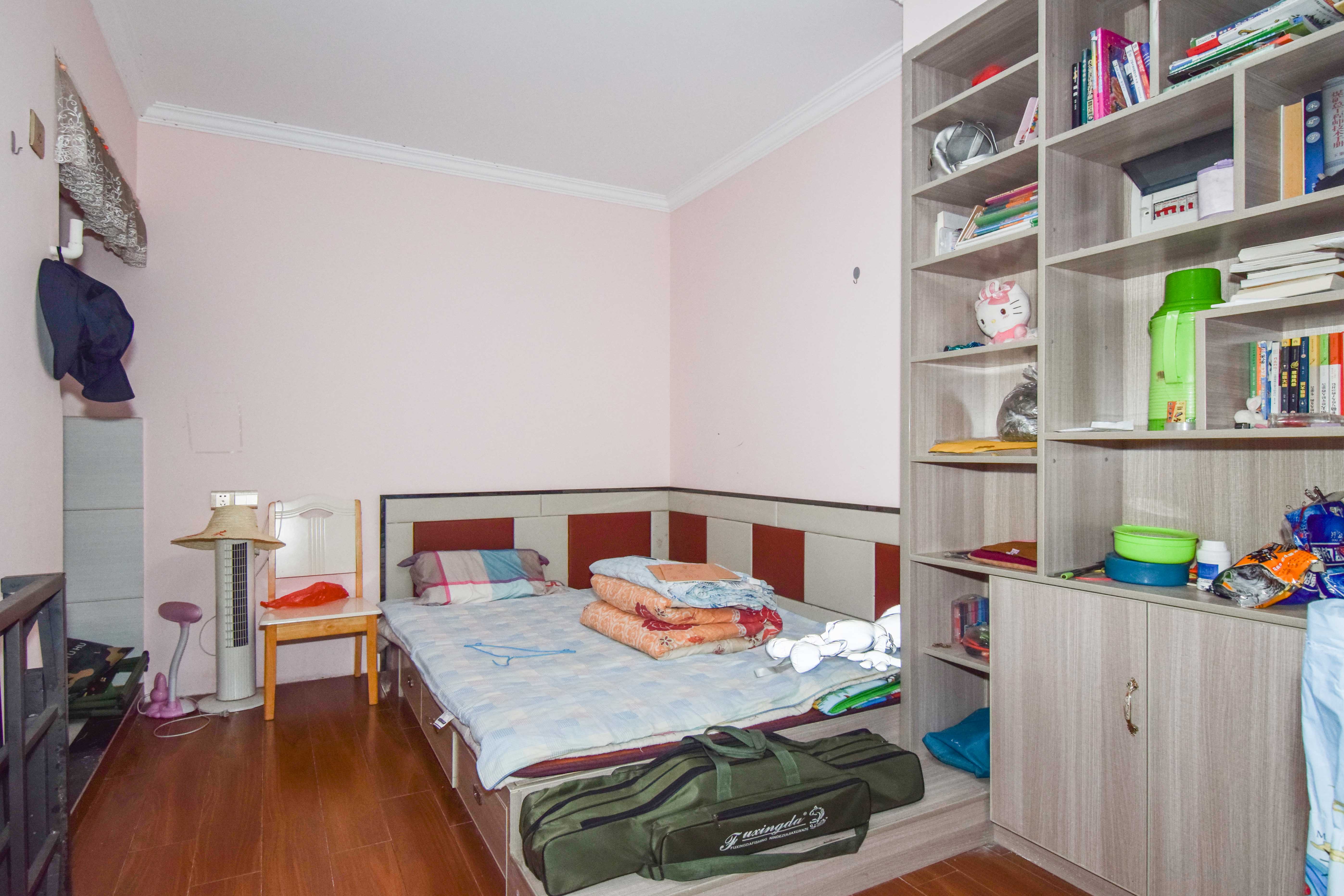 润和又一城 3室2厅2卫 77.8万 润和又一城 3室2厅2卫 77.8万卧室