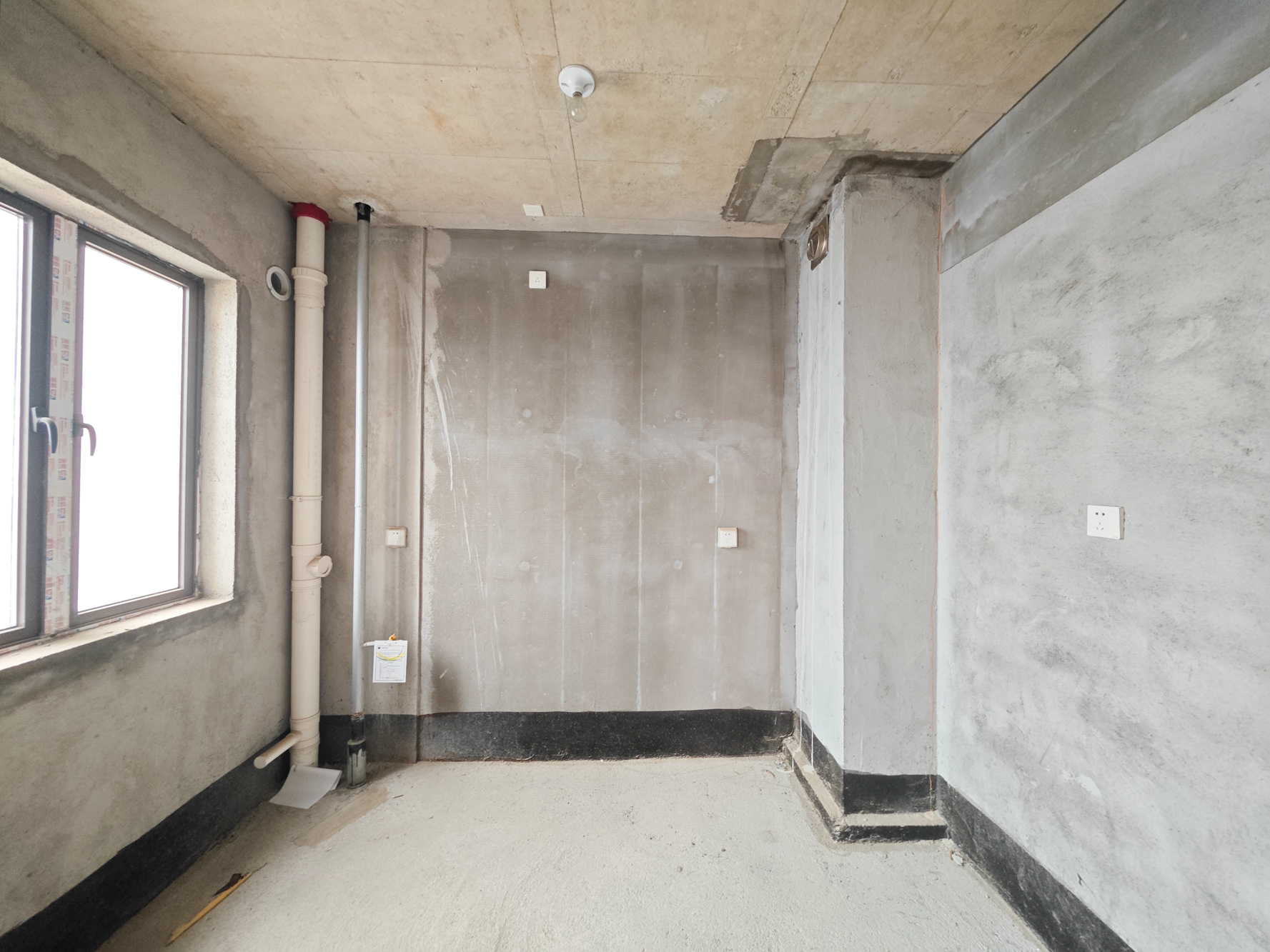 长房明宸府  4室2厅2卫    99.0万厨房