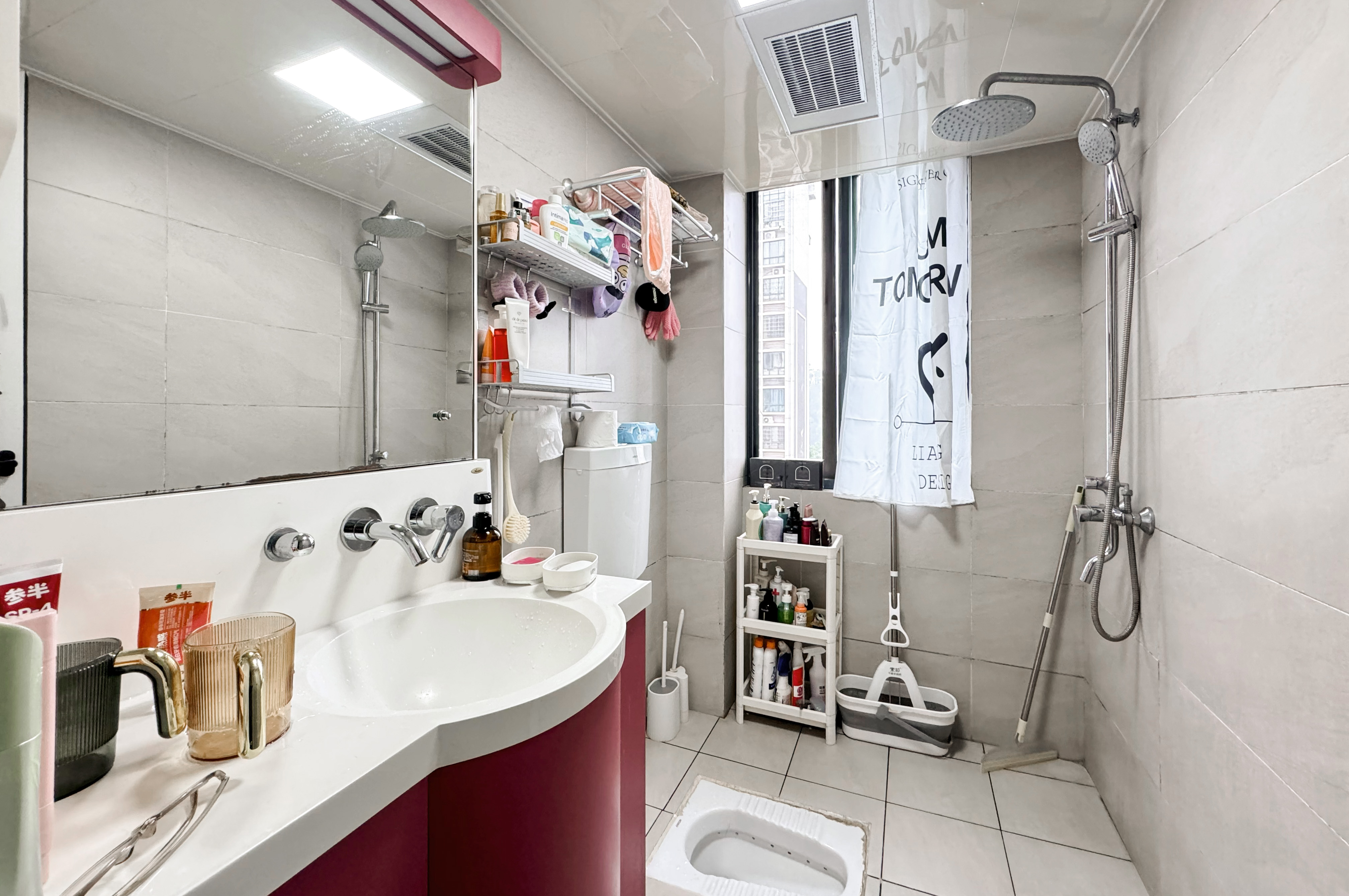 海林馨香雅苑 2室2厅1卫 75.0万 海林馨香雅苑 2室2厅1卫 75.0万卫生间