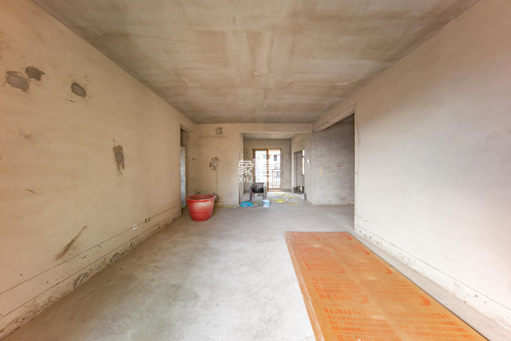 江山帝景雅典  4室2厅2卫    112.0万