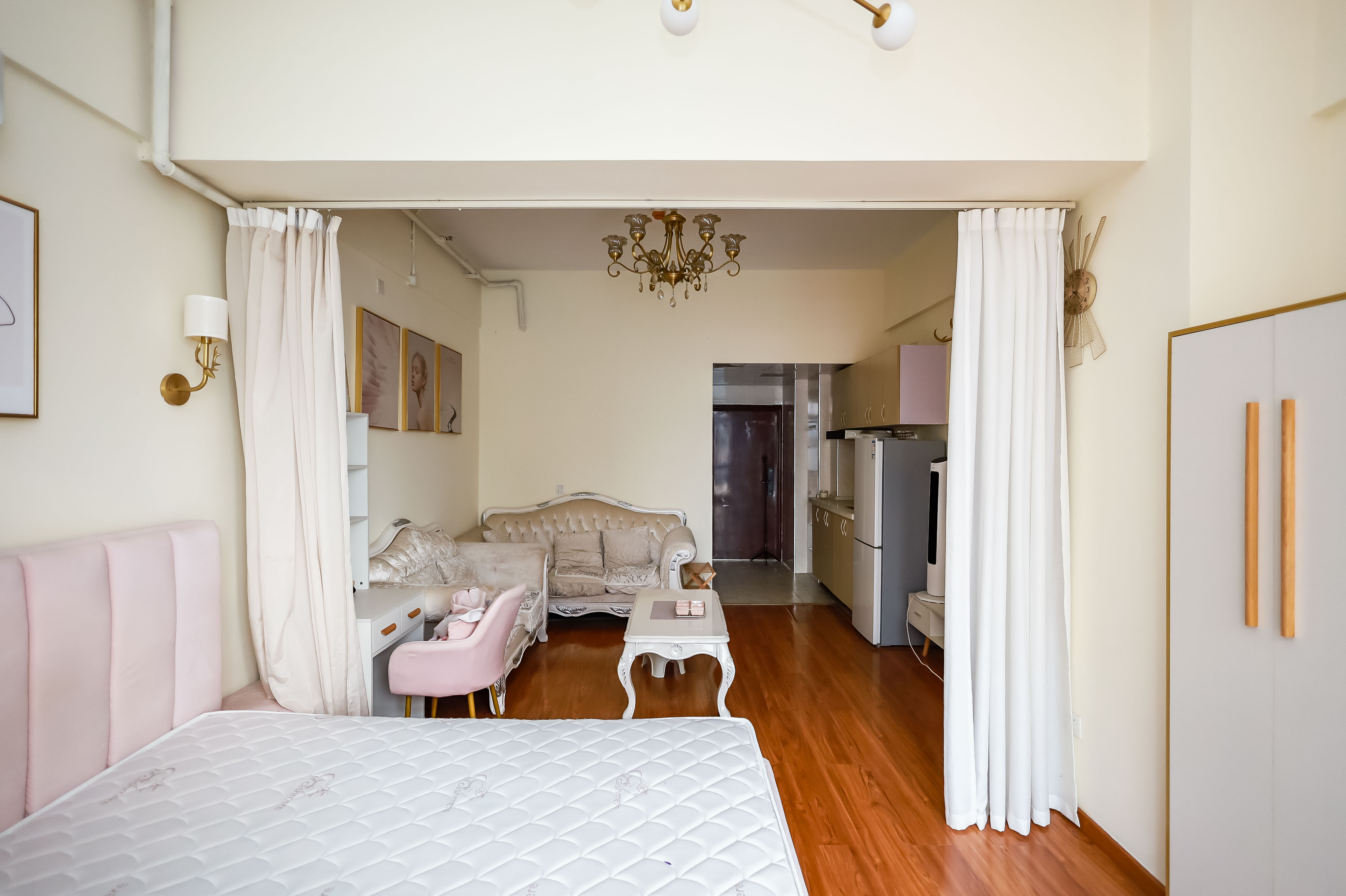 奥克斯缔壹城  1室1厅1卫    40.0万卧室