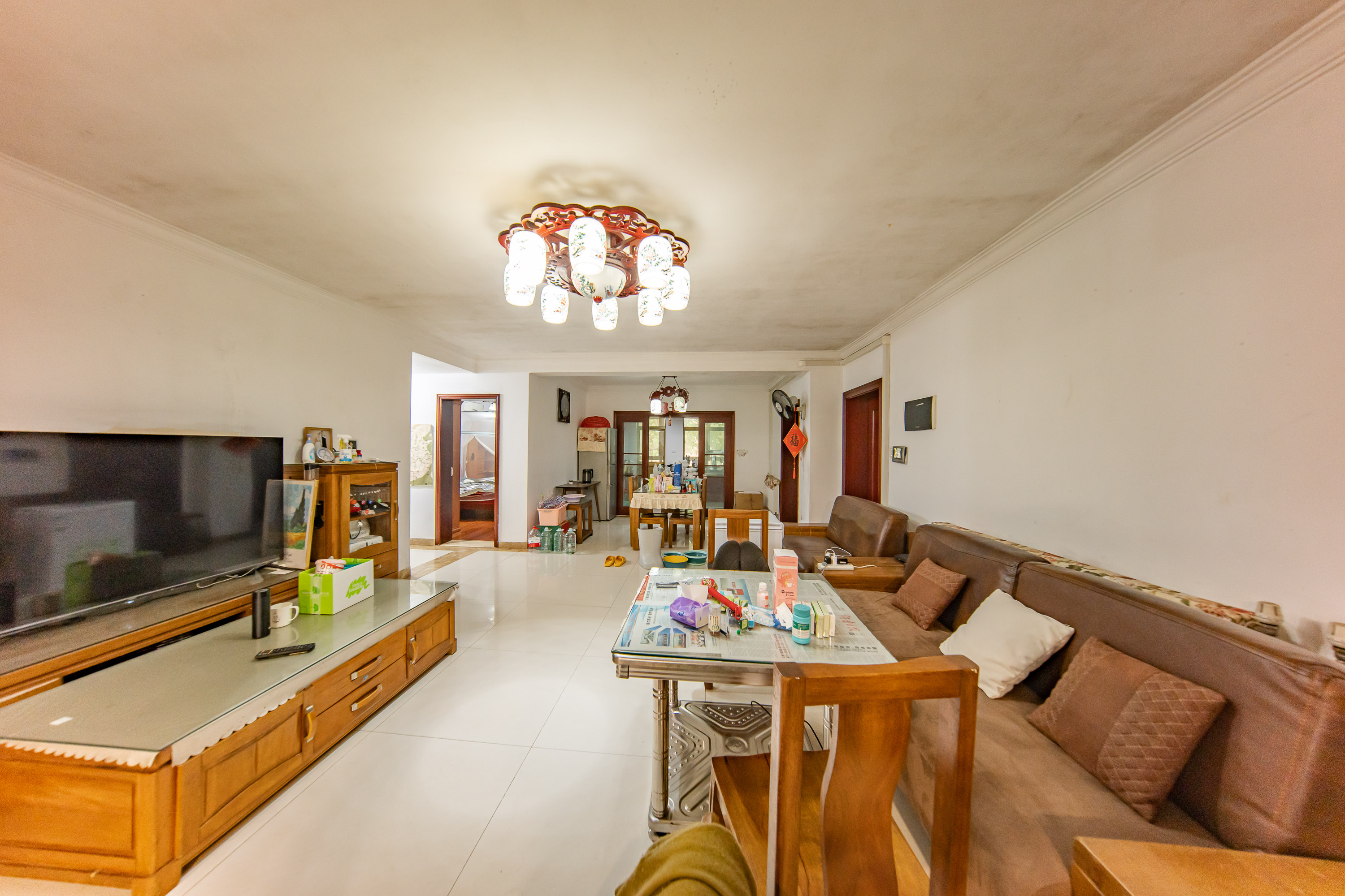 江山帝景雅典  4室2厅2卫    185.0万 江山帝景雅典  4室2厅2卫    185.0万客厅