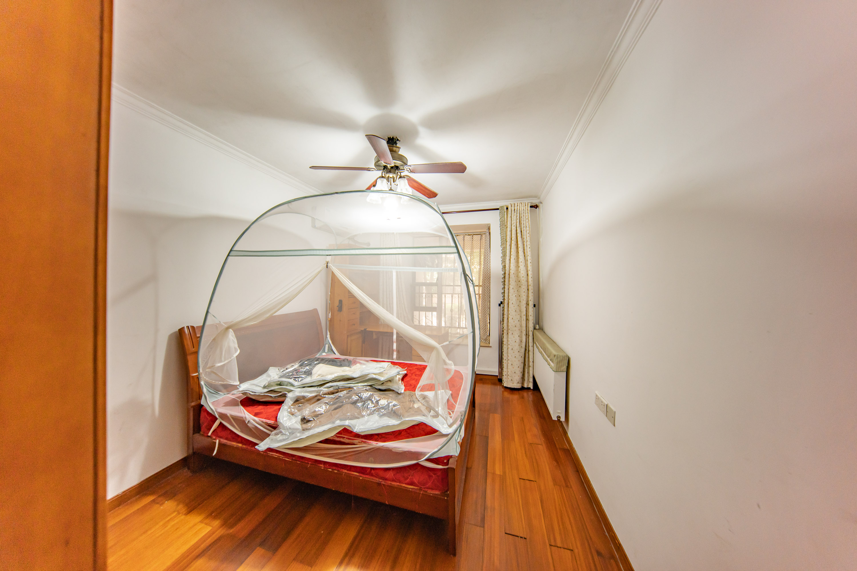 江山帝景雅典  4室2厅2卫    185.0万 江山帝景雅典  4室2厅2卫    185.0万卧室