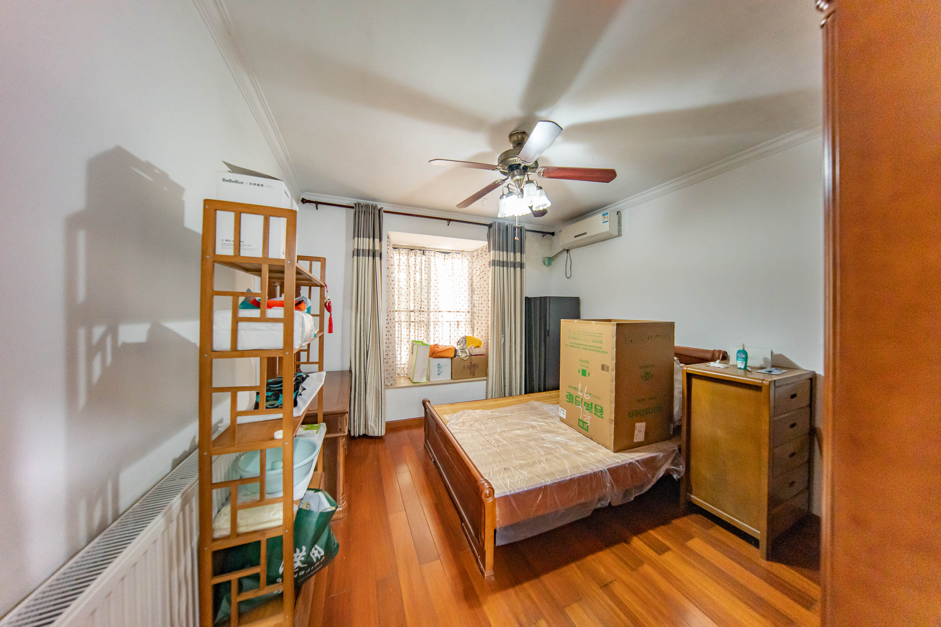 江山帝景雅典  4室2厅2卫    185.0万 江山帝景雅典  4室2厅2卫    185.0万卧室