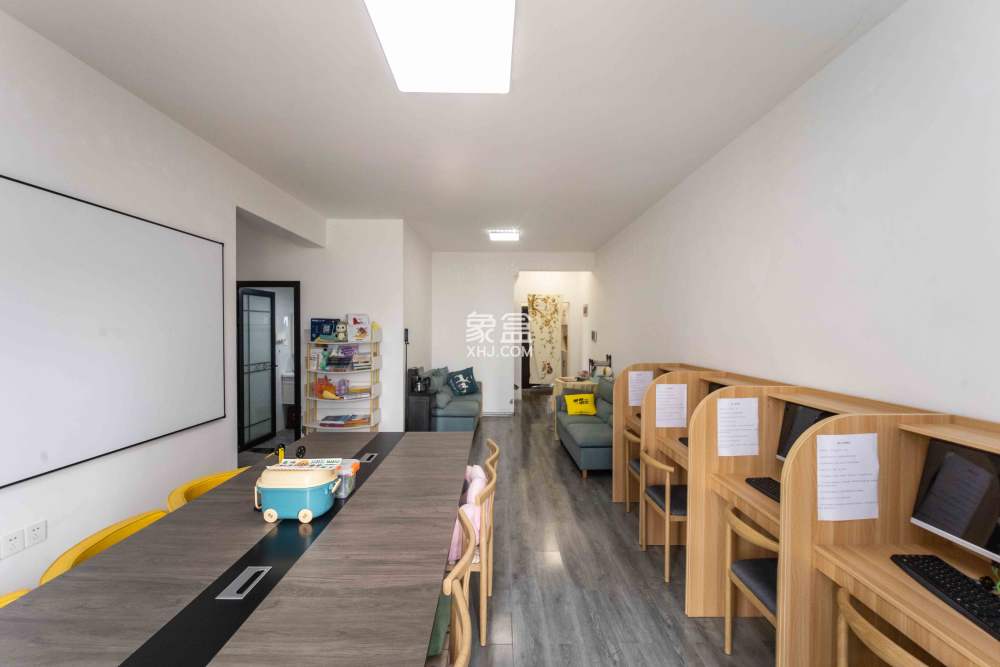 江河东澜湾  3室1厅1卫    98.0万