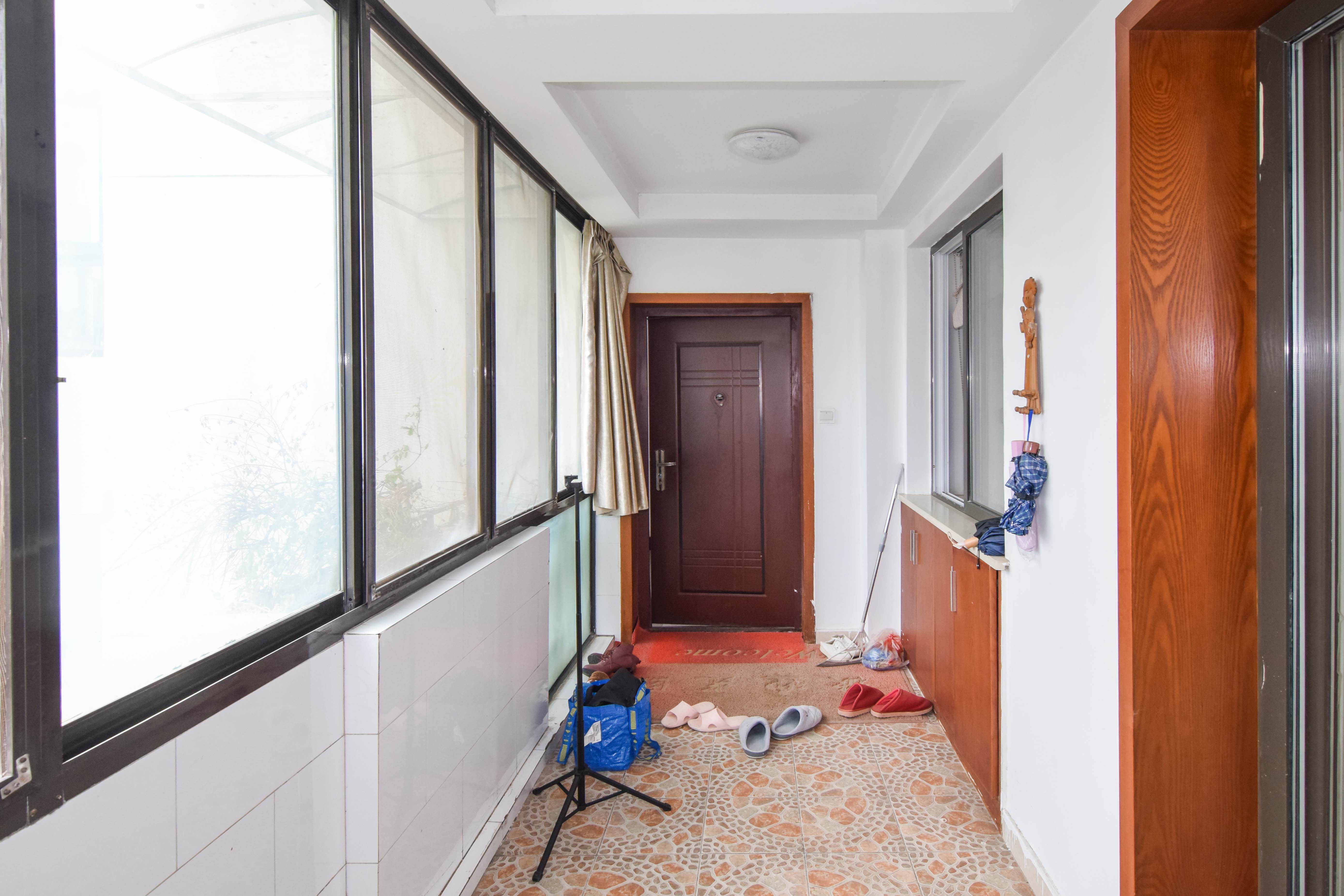 中新森林海  4室2厅2卫    95.0万 中新森林海  4室2厅2卫    95.0万阳台