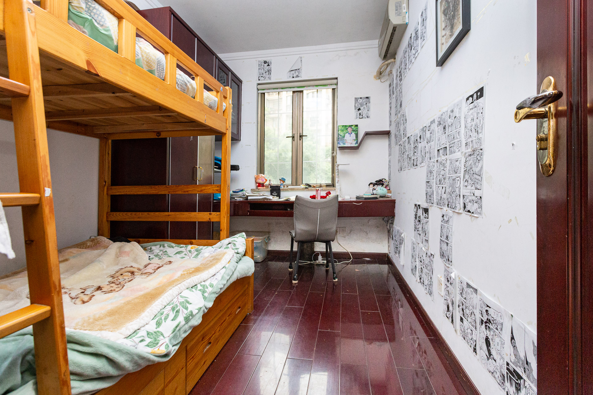 长沙玫瑰园 3室2厅2卫 100.0万 长沙玫瑰园 3室2厅2卫 100.0万卧室