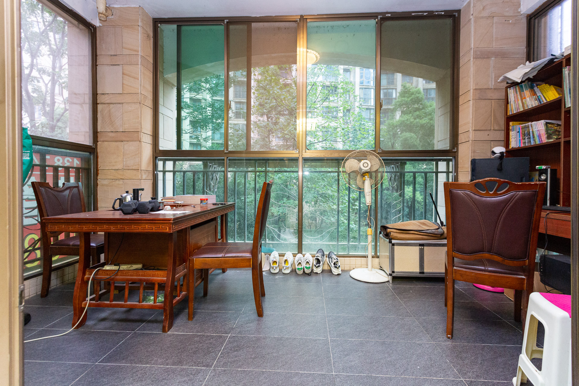 长沙玫瑰园 3室2厅2卫 100.0万 长沙玫瑰园 3室2厅2卫 100.0万阳台