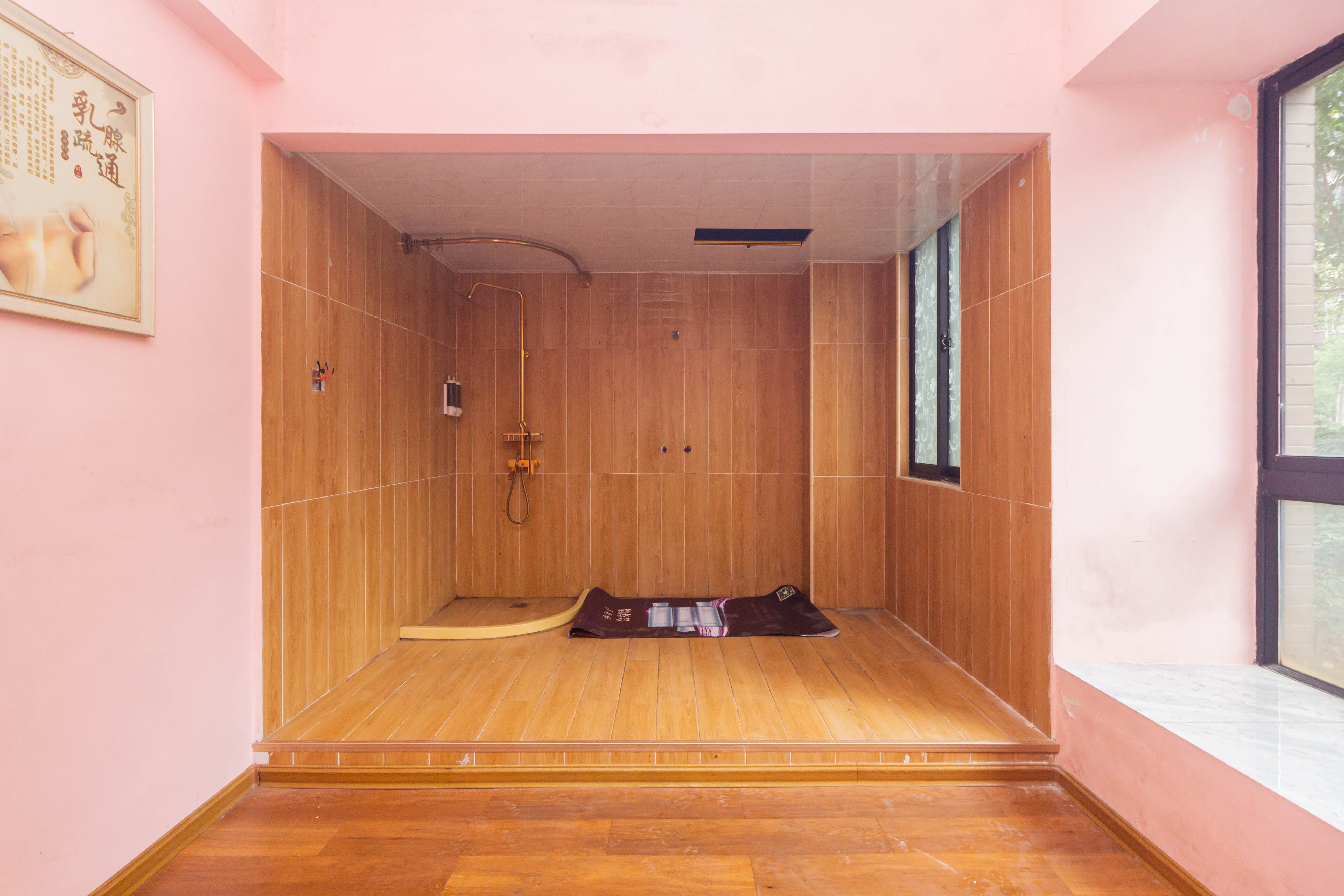 康桥长郡  4室2厅2卫    88.9万 康桥长郡  4室2厅2卫    88.9万卧室