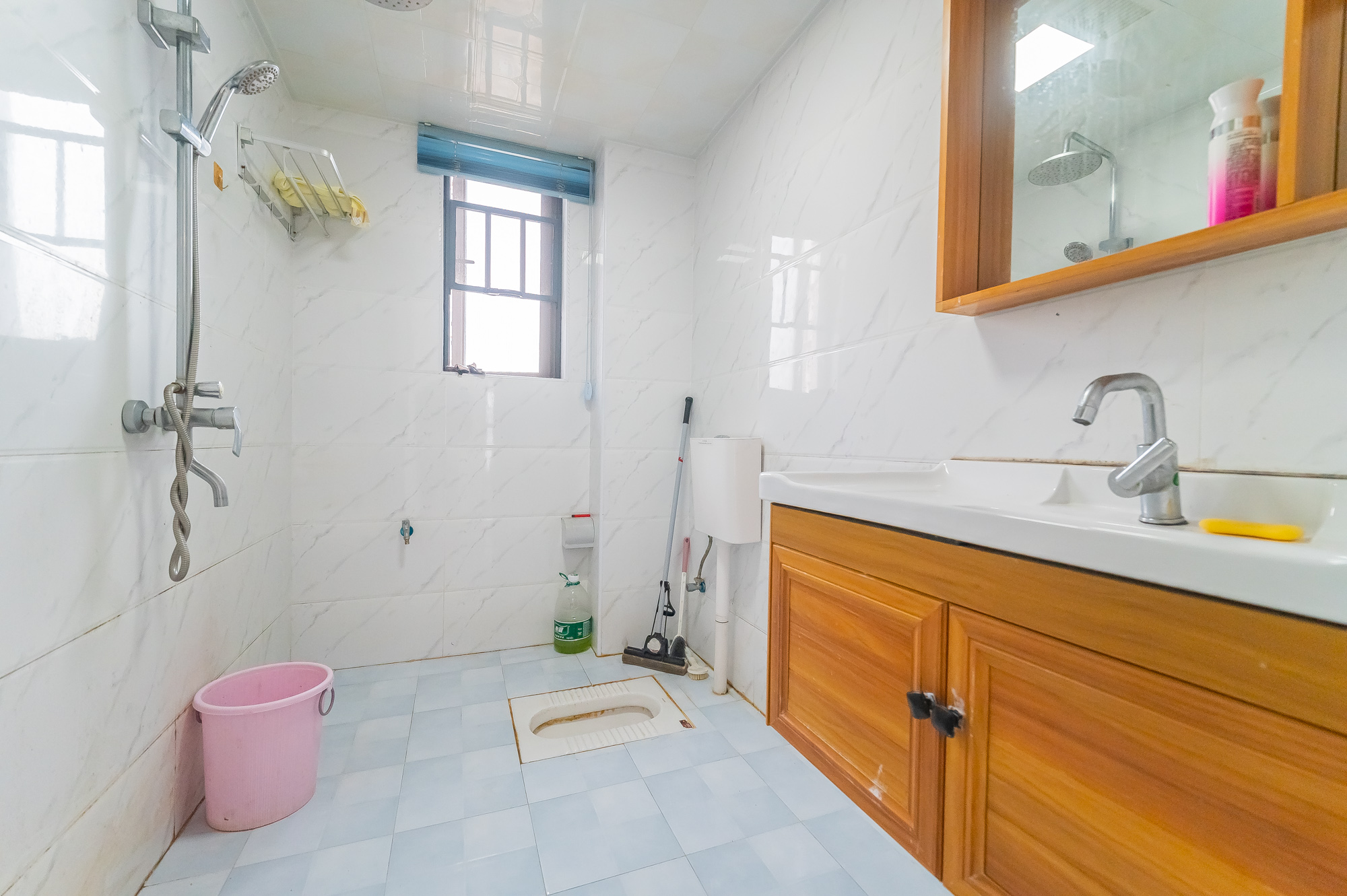 松雅湖壹号 4室2厅2卫 108.8万 松雅湖壹号 4室2厅2卫 108.8万卫生间