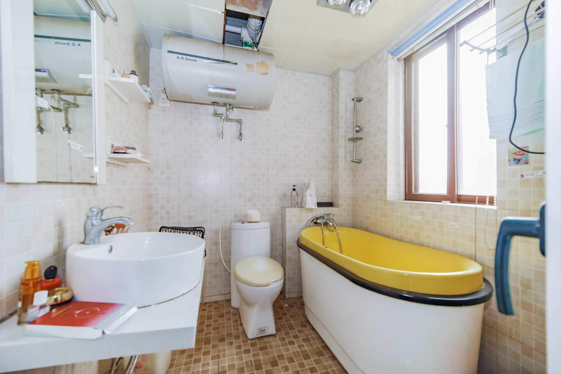 鑫天山水洲城 3室2厅2卫 100.0万 鑫天山水洲城 3室2厅2卫 100.0万卫生间