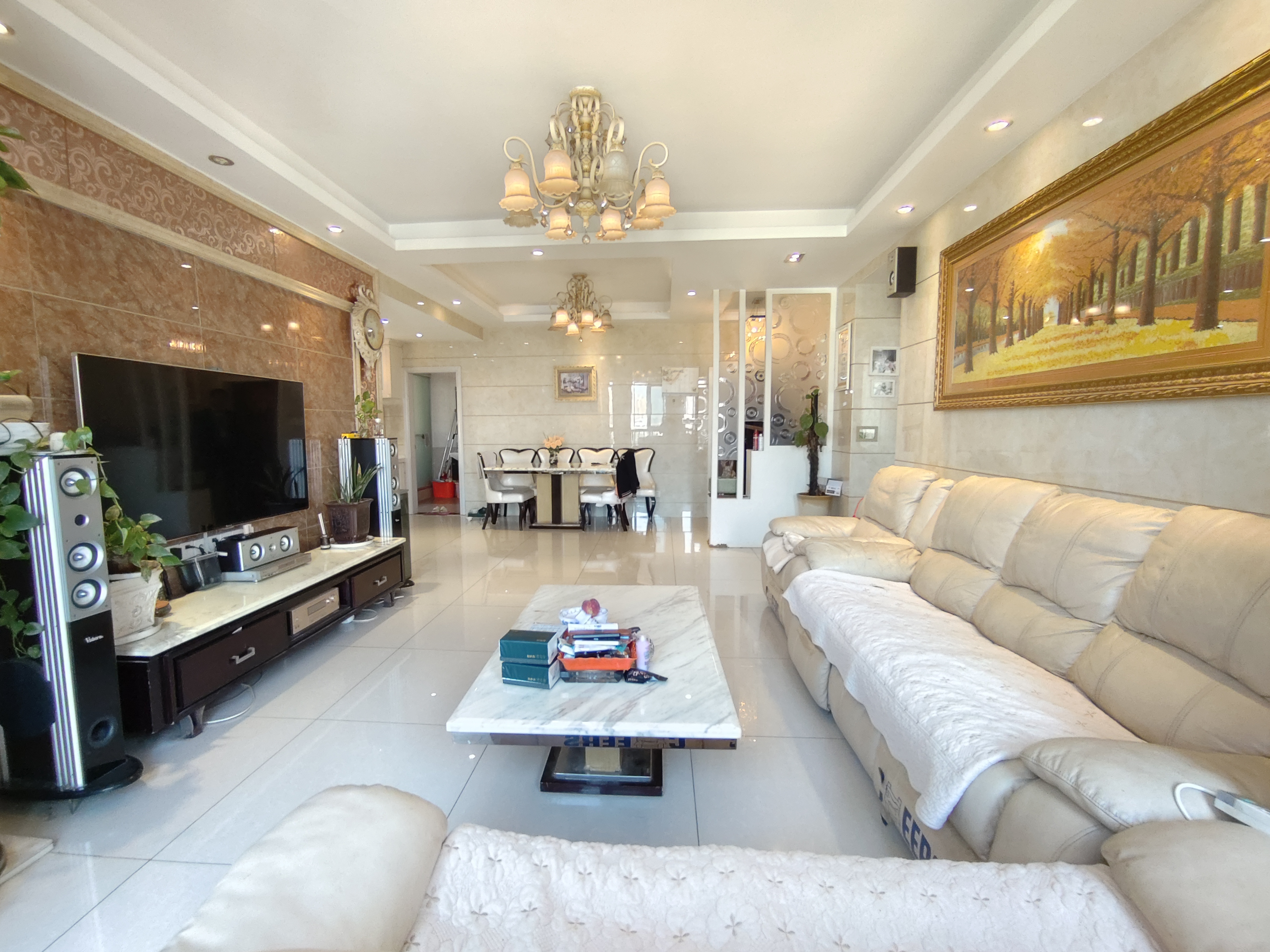 尚格名城花好悦园4期 4室2厅2卫 68.80万 尚格名城花好悦园4期 4室2厅2卫 68.80万室内图