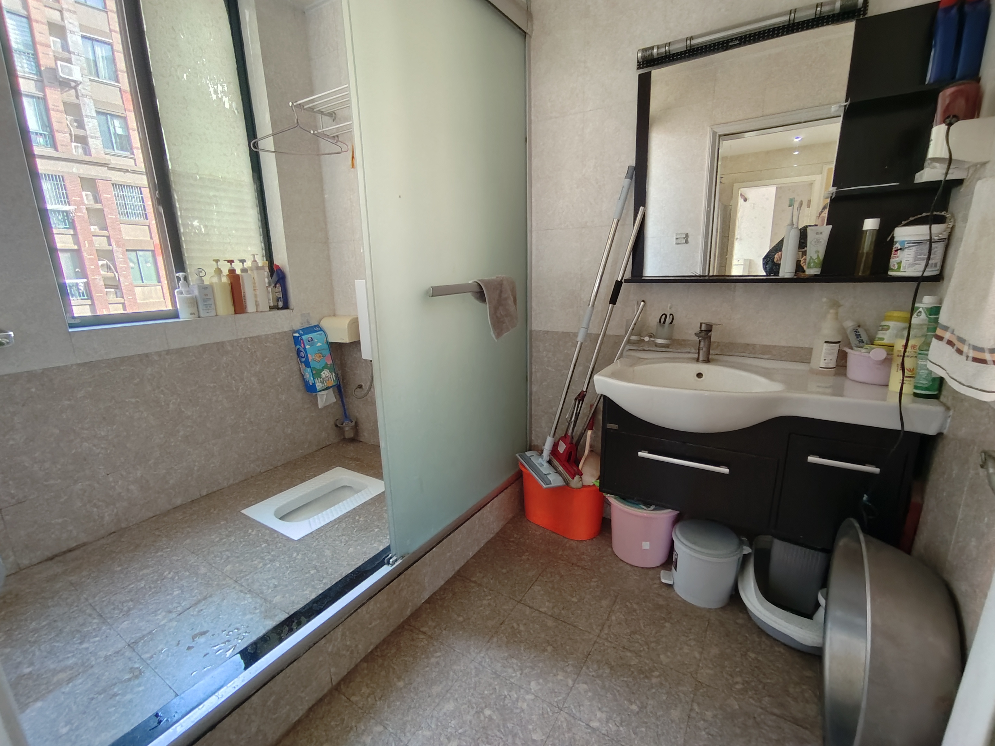 尚格名城花好悦园4期 4室2厅2卫 68.80万 尚格名城花好悦园4期 4室2厅2卫 68.80万室内图