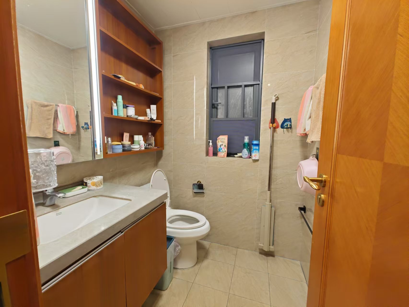 恒大华府 3室2厅2卫 100.0万 恒大华府 3室2厅2卫 100.0万室内图