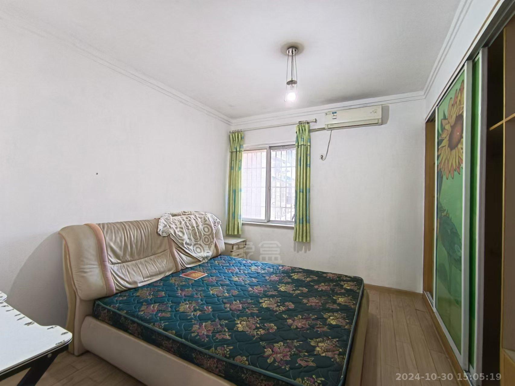 仁和小区 3室2厅1卫 1000.00元/月 仁和小区 3室2厅1卫 1000.00元/月室内图