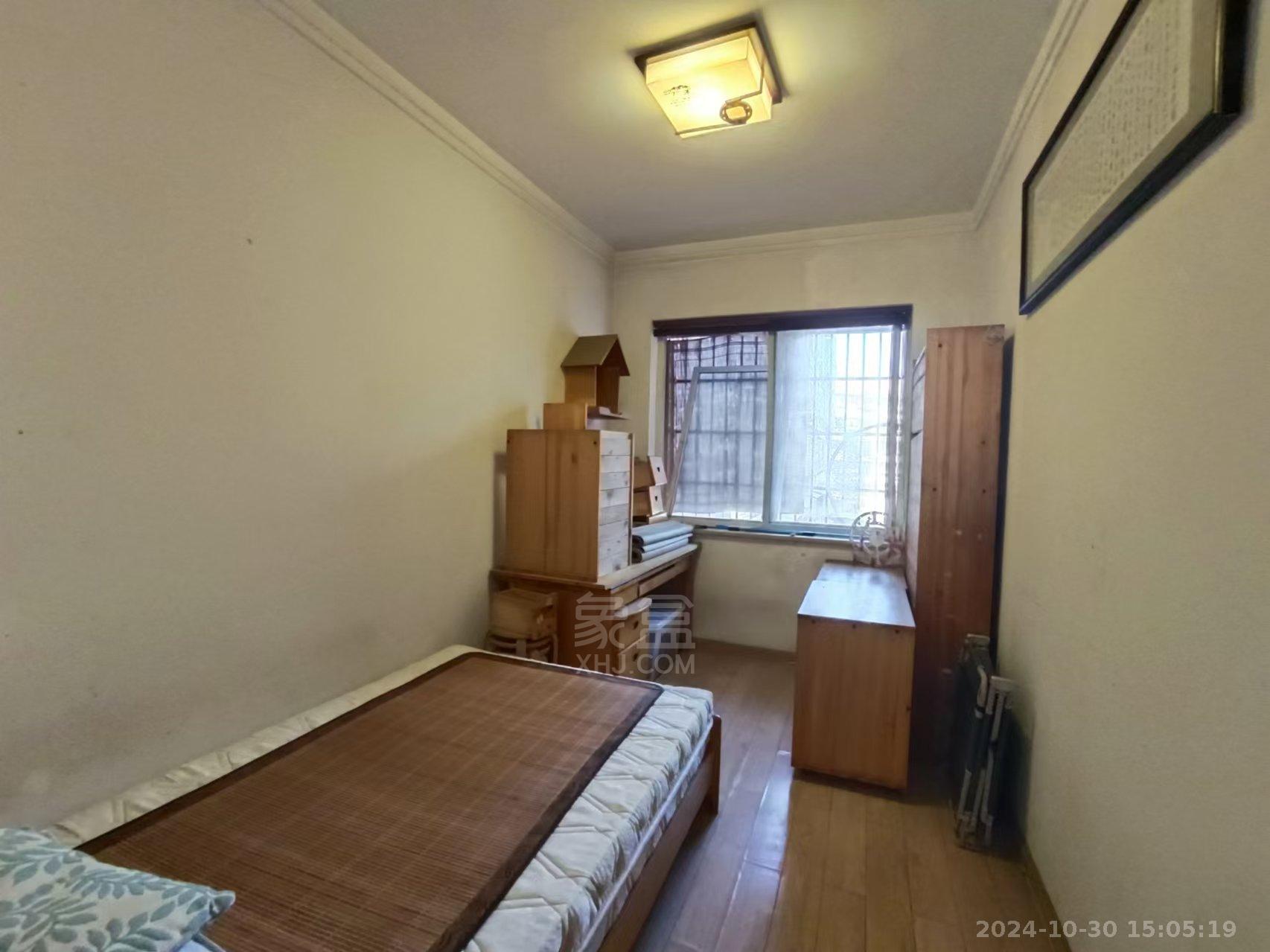 仁和小区 3室2厅1卫 1000.00元/月 仁和小区 3室2厅1卫 1000.00元/月室内图