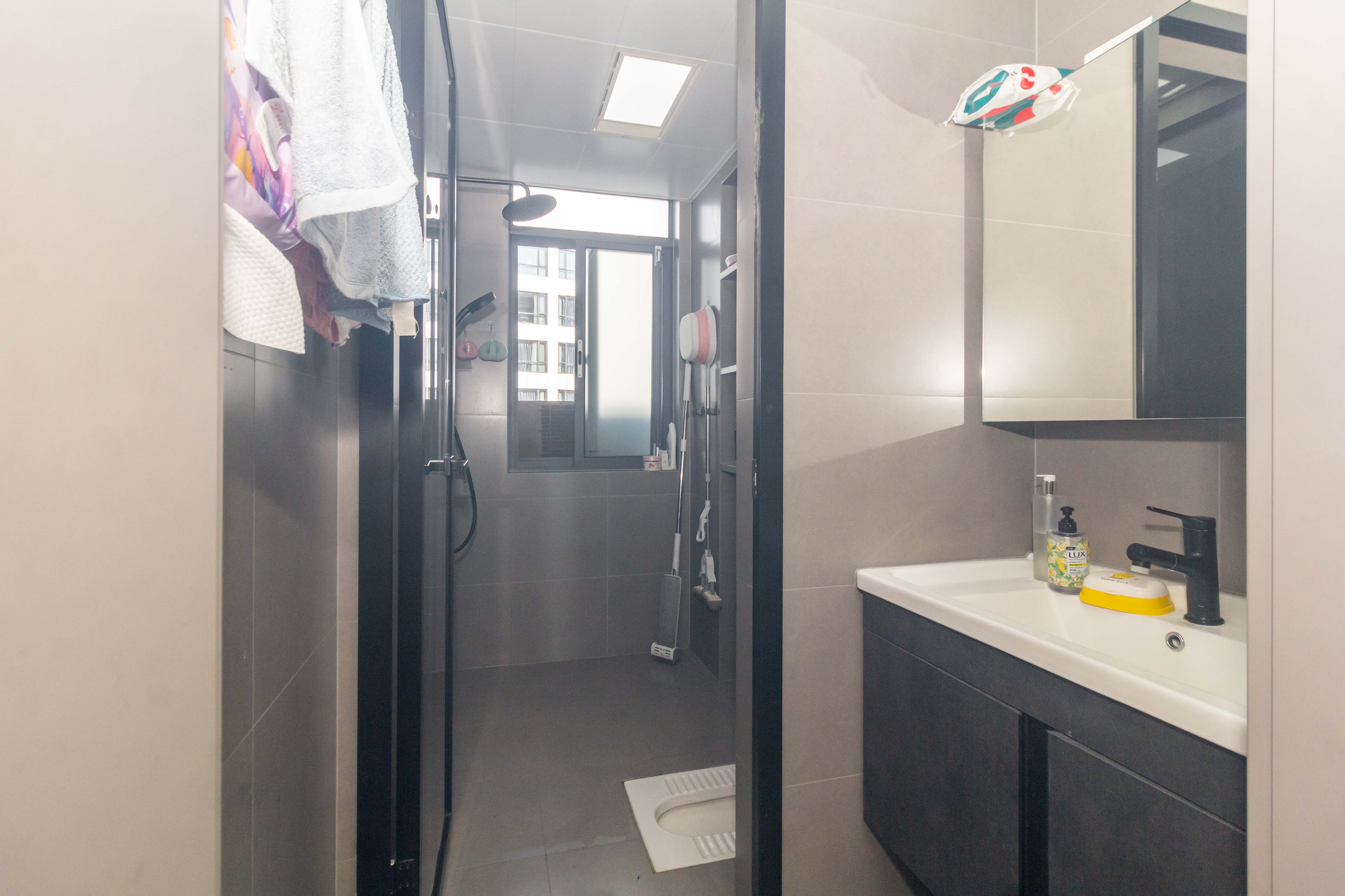 旭辉汇樾城 3室2厅2卫 145.0万 旭辉汇樾城 3室2厅2卫 145.0万卫生间