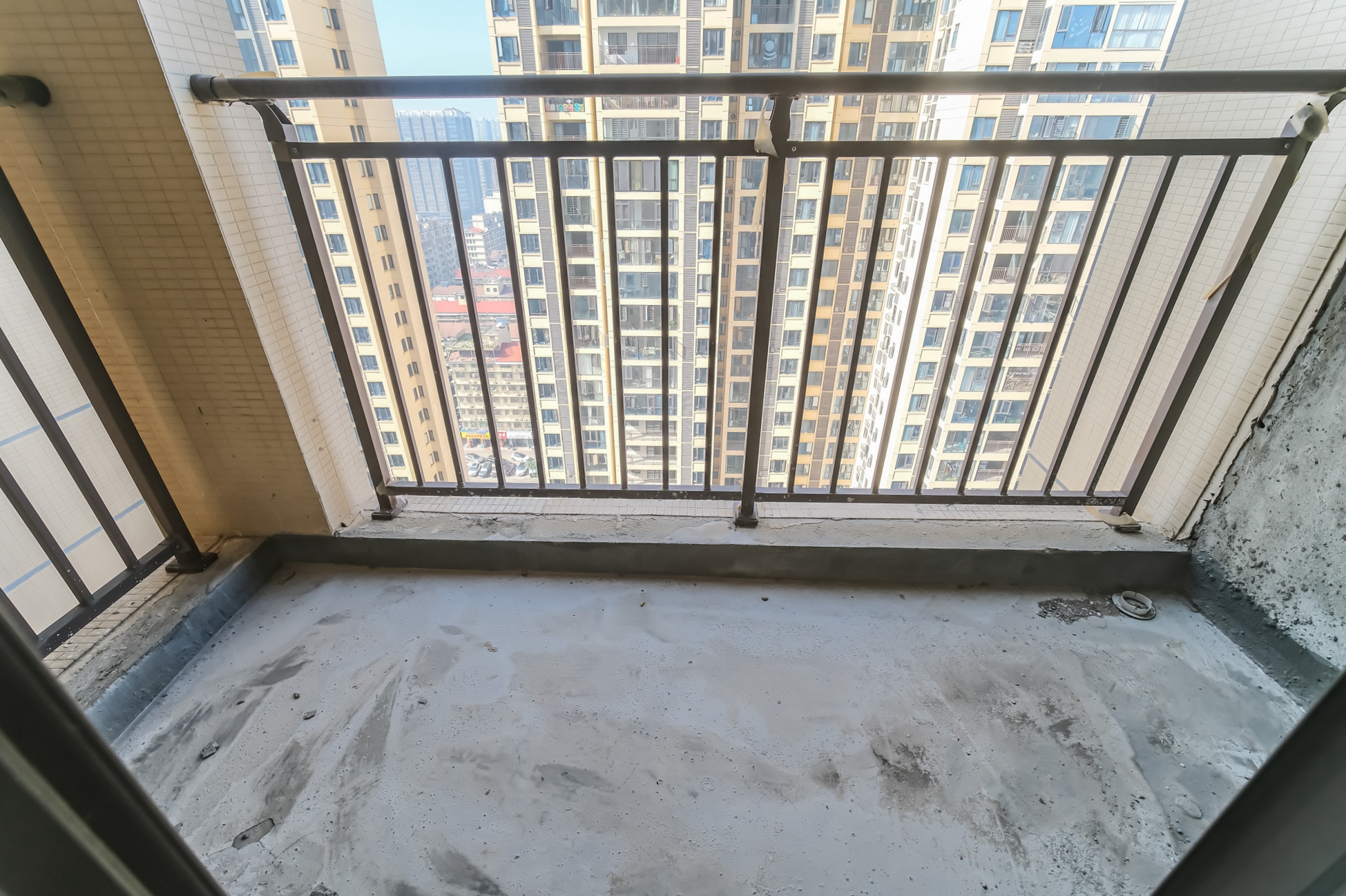 星雅美辰 3室2厅2卫 85.0万 星雅美辰 3室2厅2卫 85.0万阳台